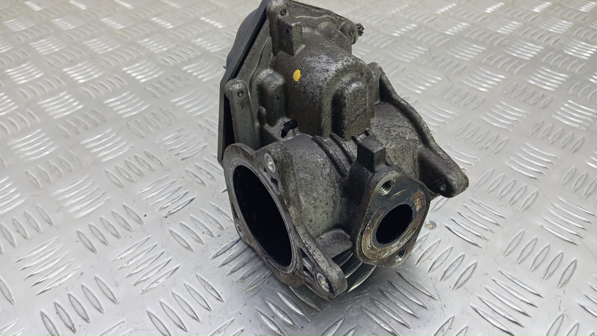 Клапан рециркуляции выхлопных газов (EGR)