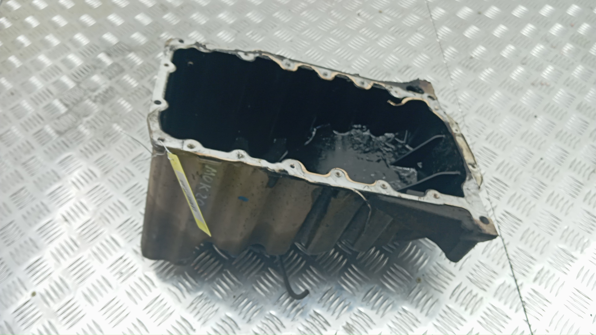 Поддон масляный двигателя (картер)