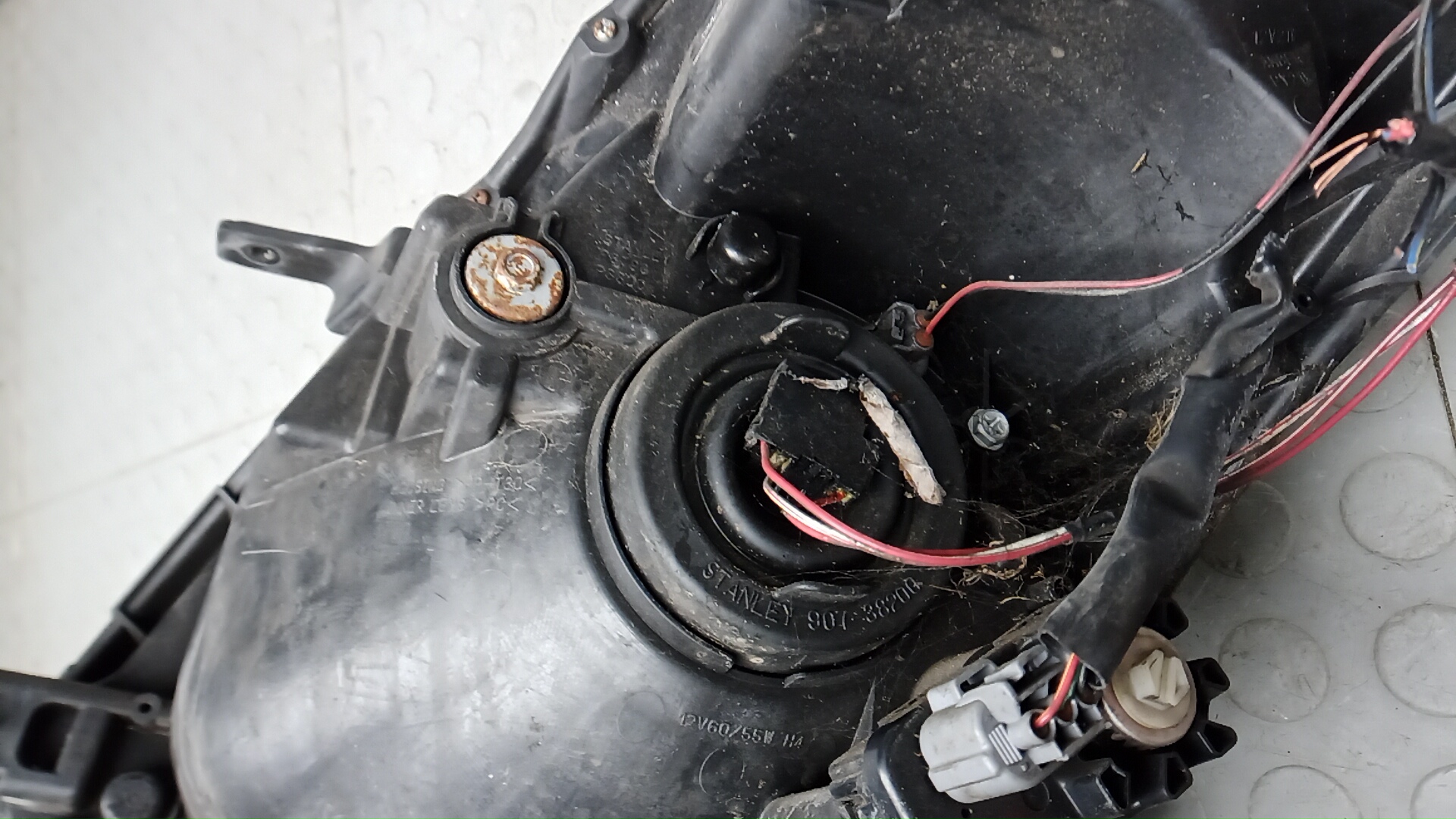 Фара правая