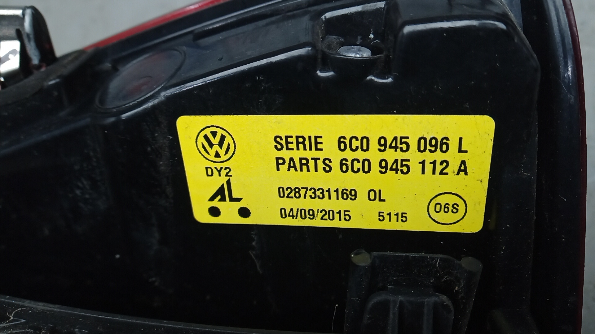 Фонарь задний правый