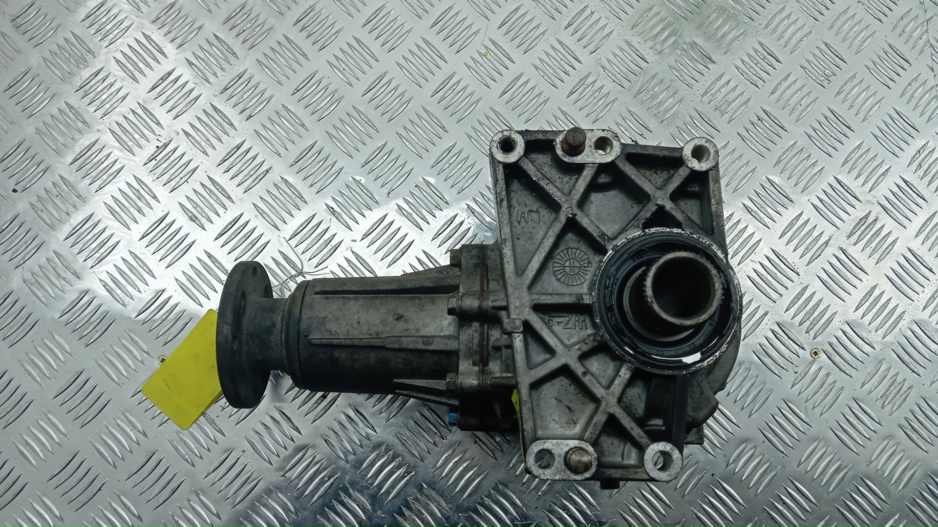 Коробка раздаточная