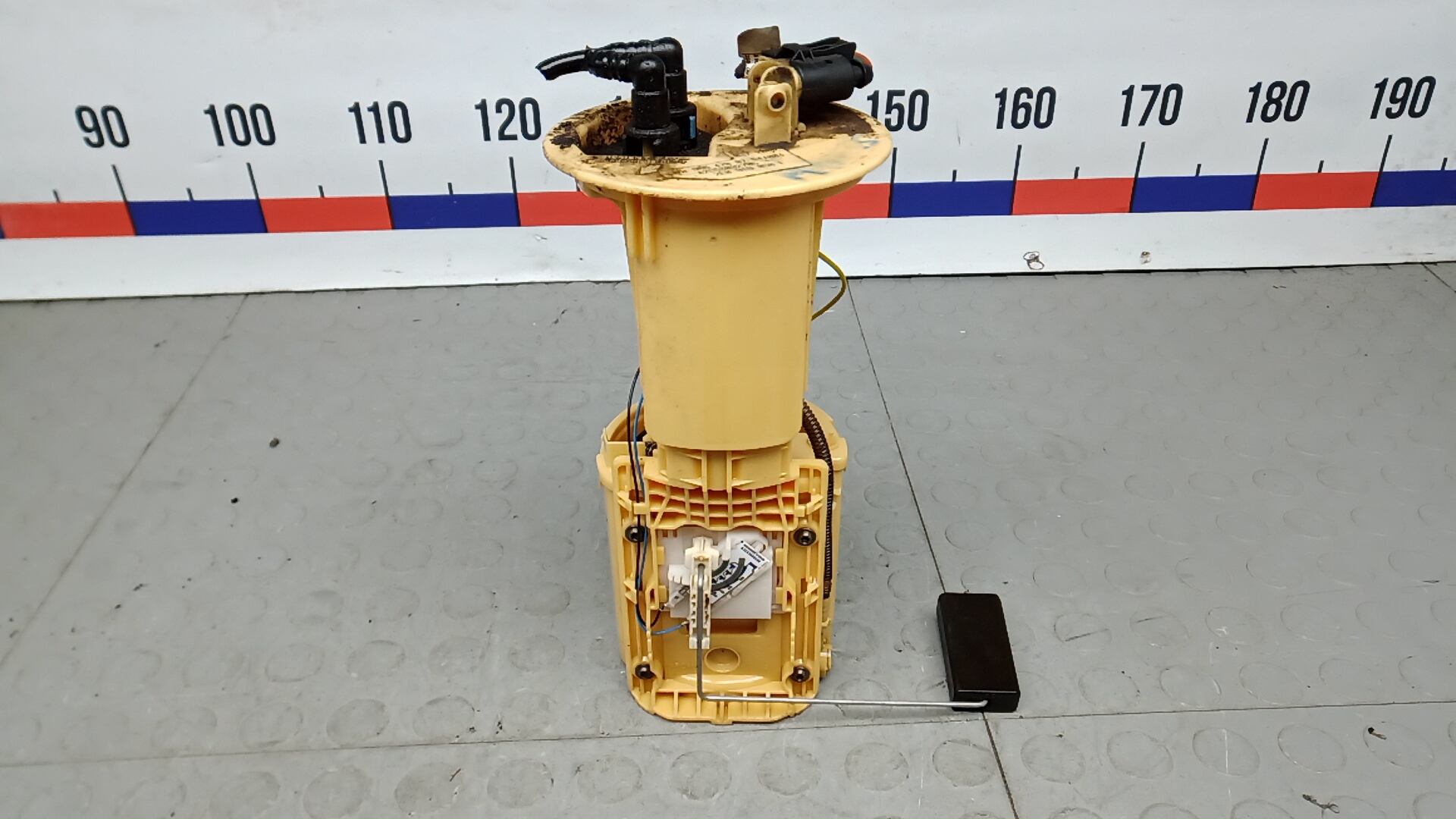 Насос топливный электрический