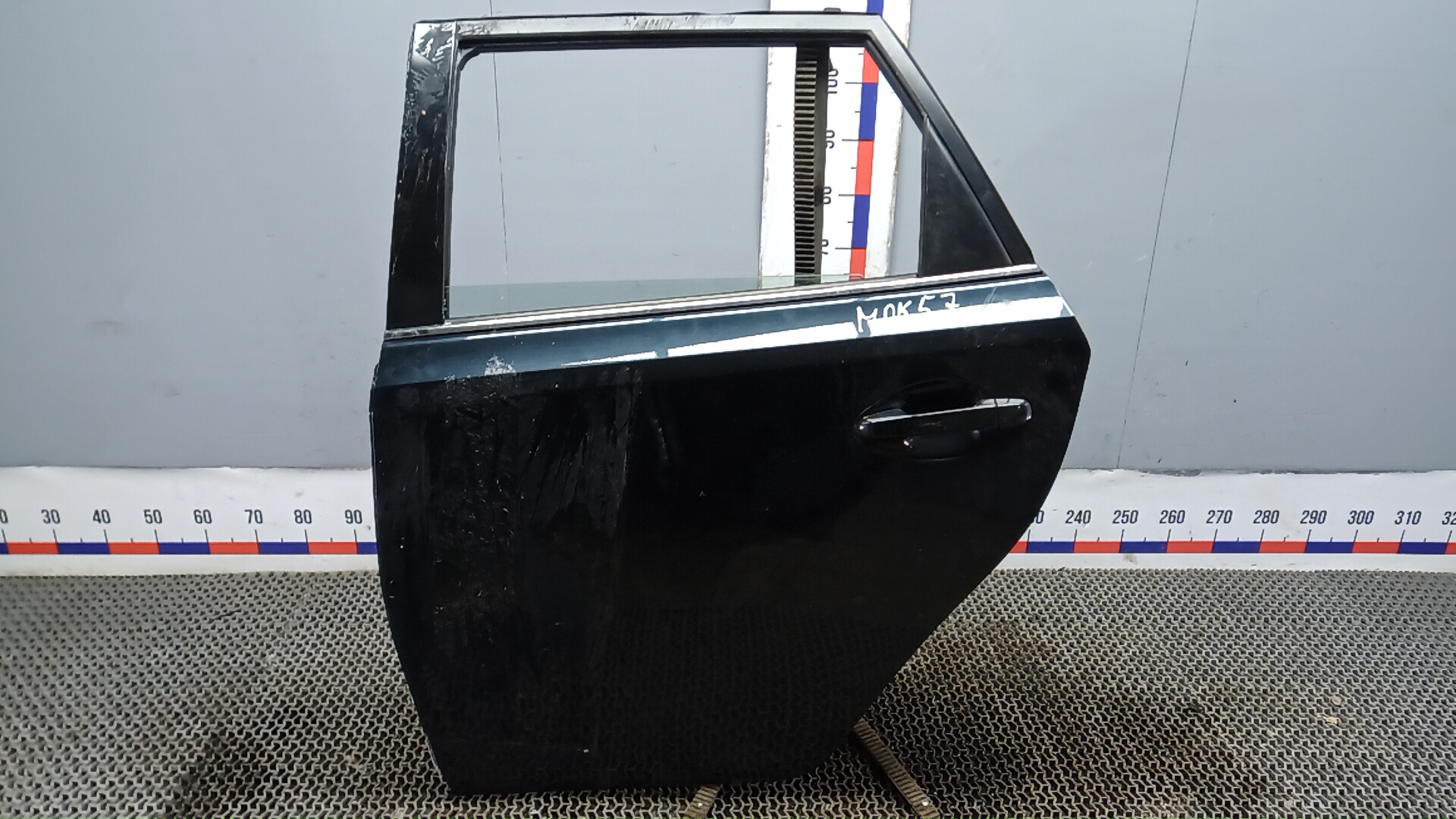 Дверь задняя левая