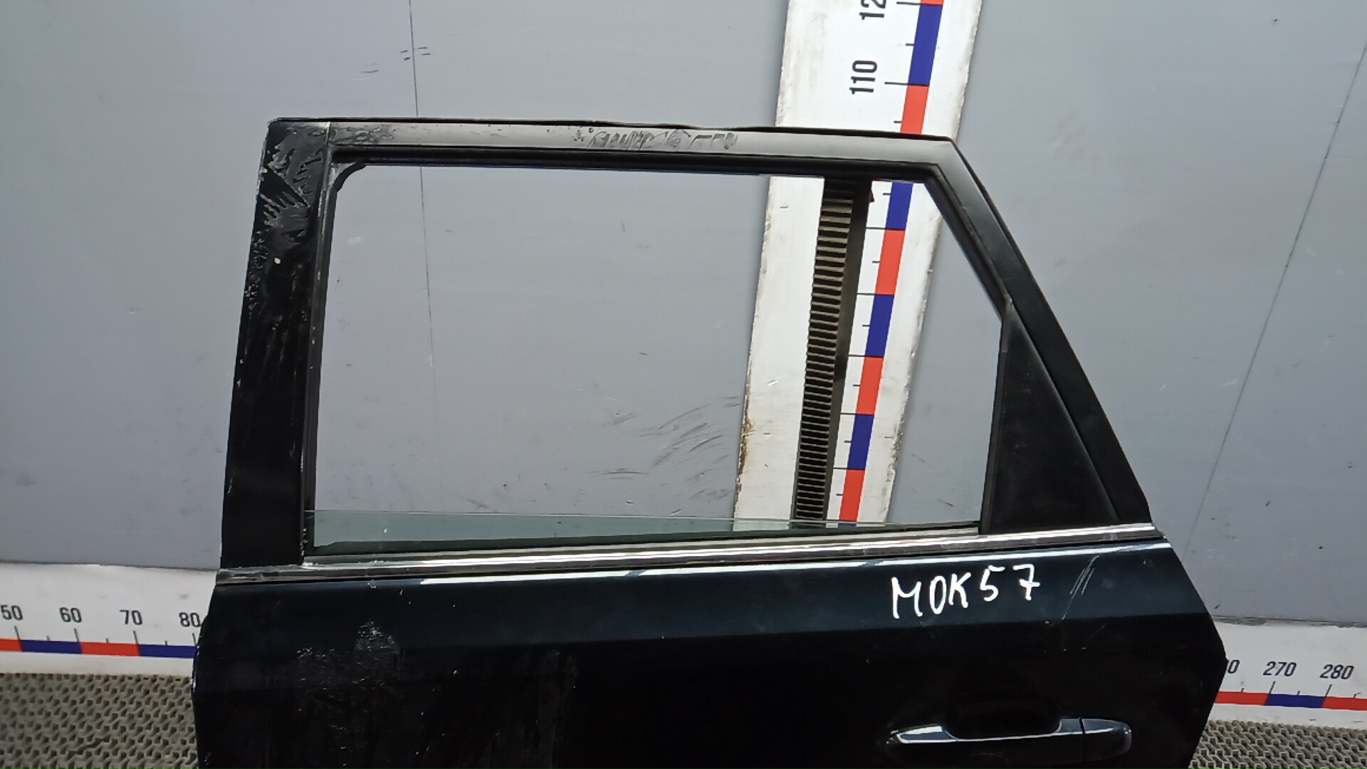 Дверь задняя левая