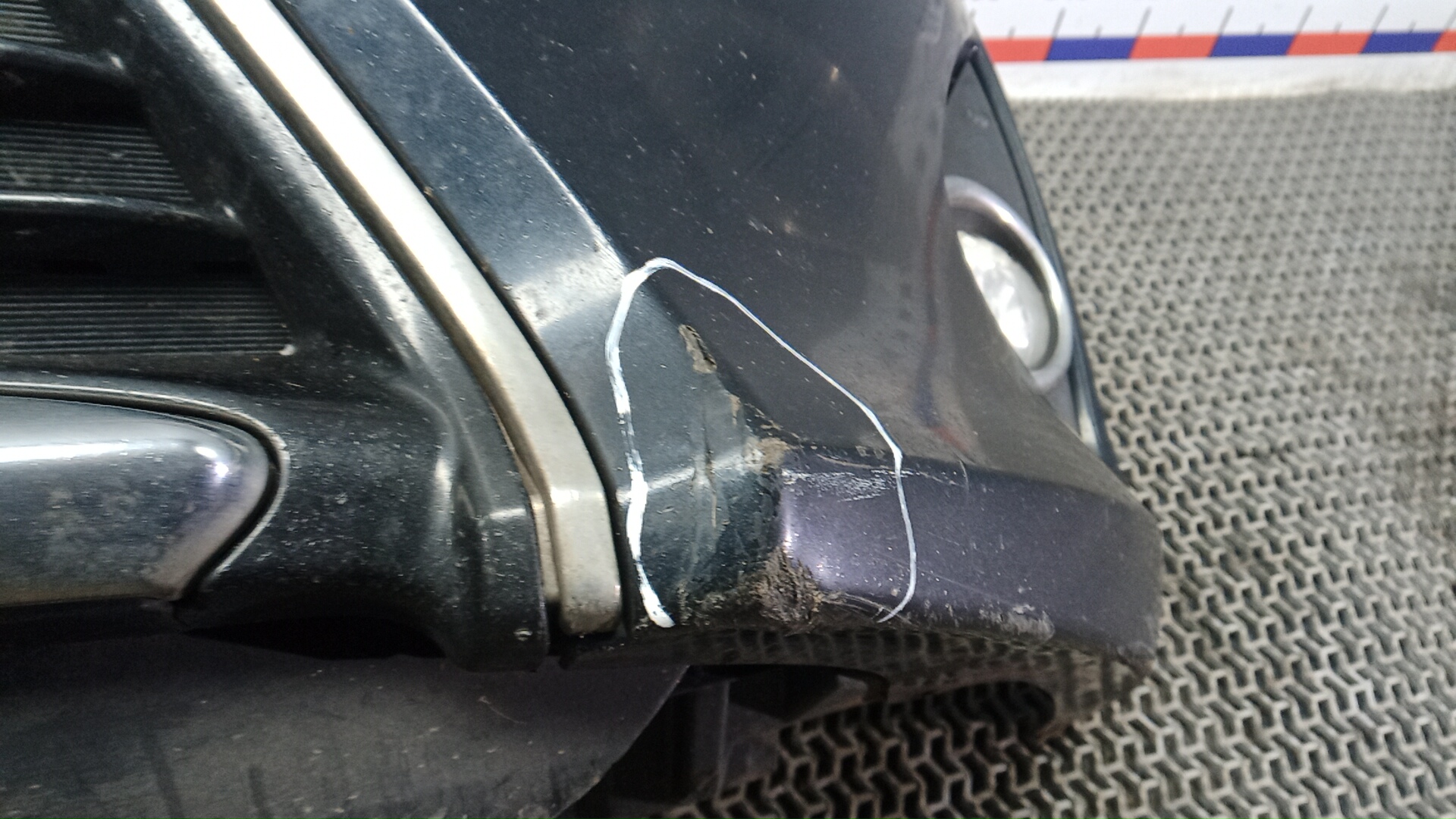 Бампер передний