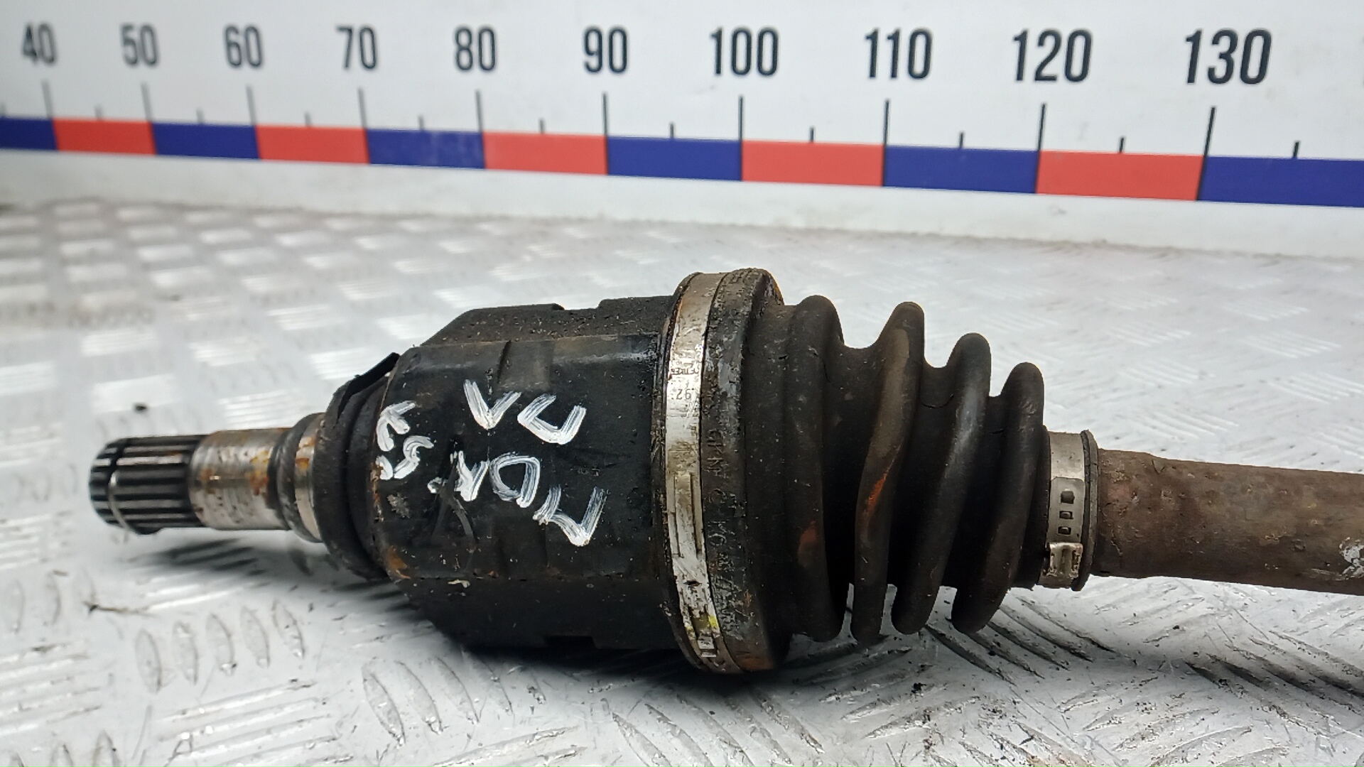 Полуось передняя левая