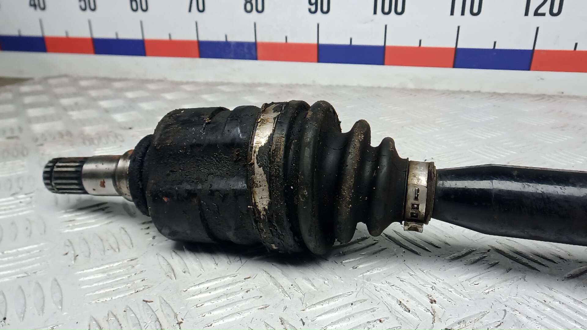 Полуось передняя правая