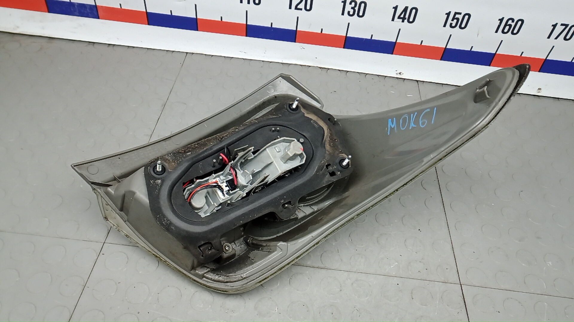 Фонарь задний левый