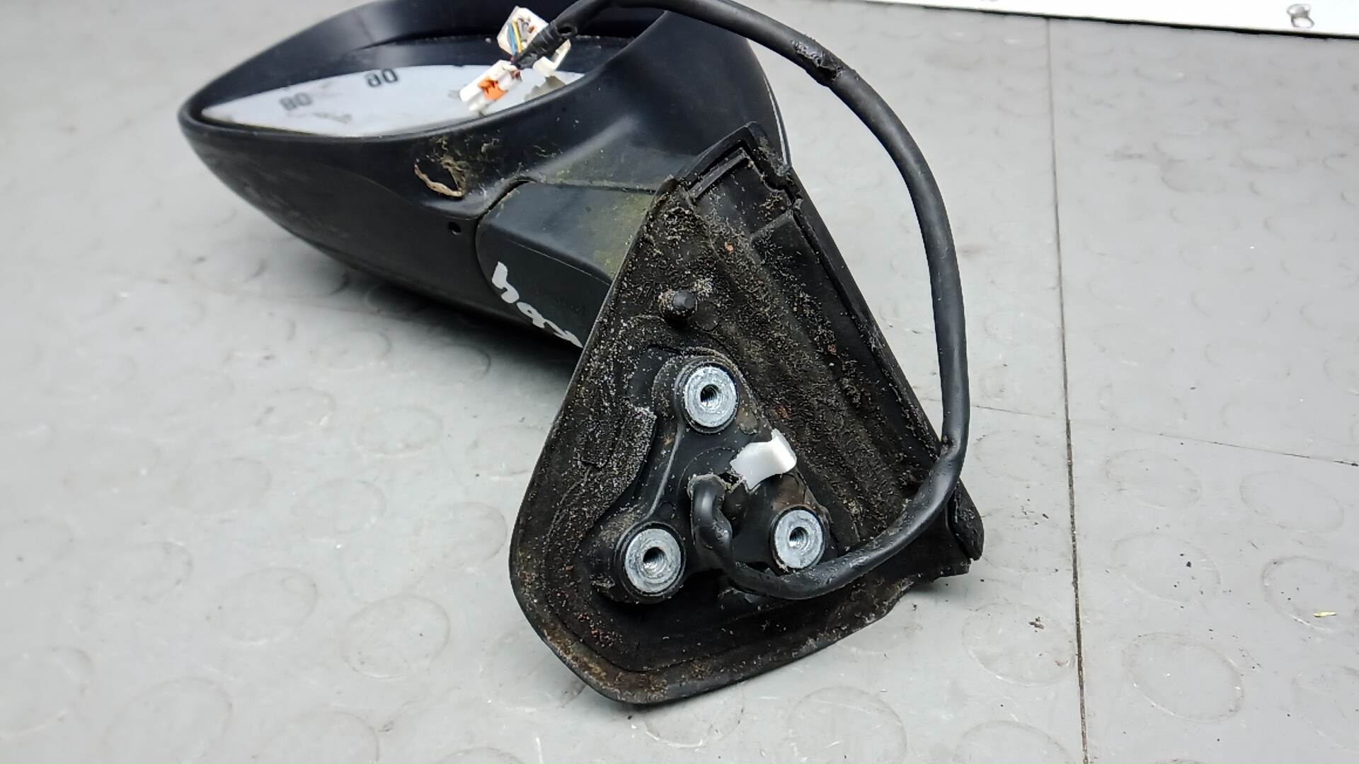 Зеркало левое электрическое