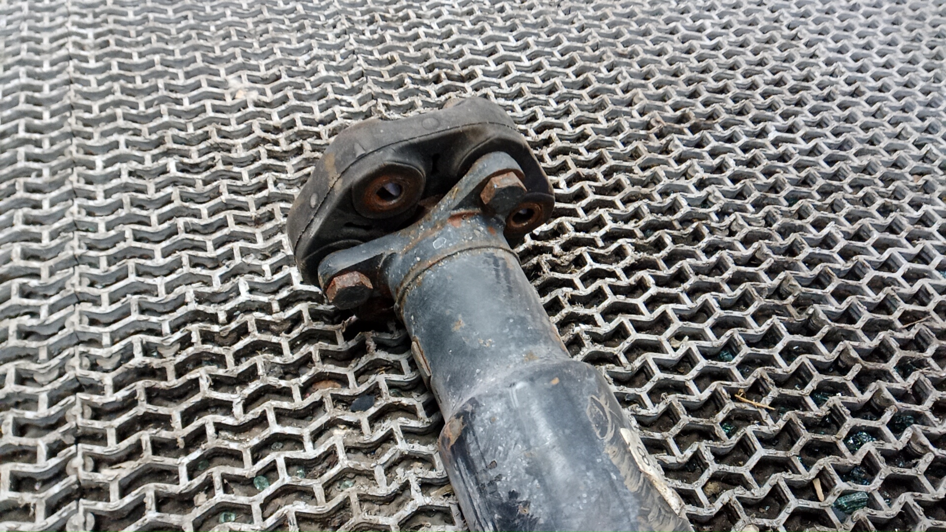 Вал карданный