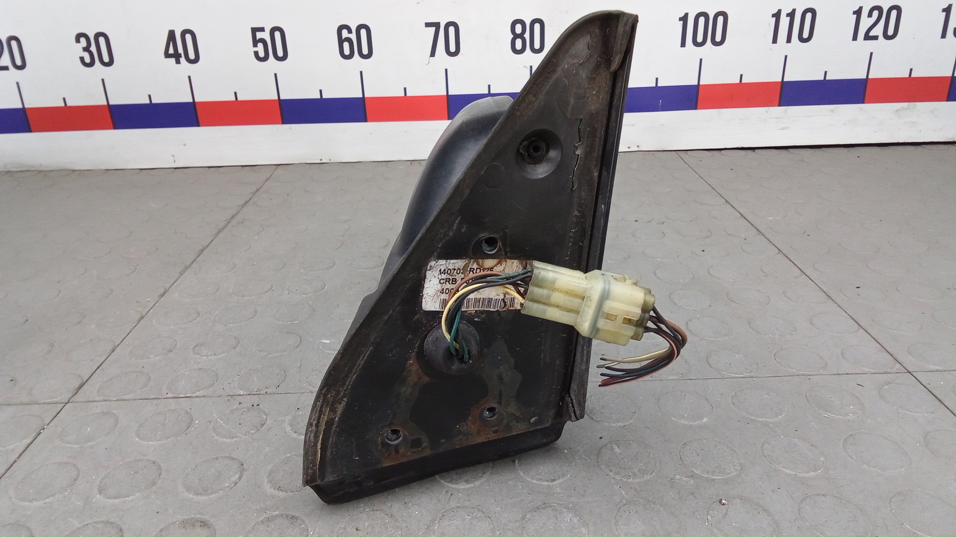 Зеркало правое электрическое