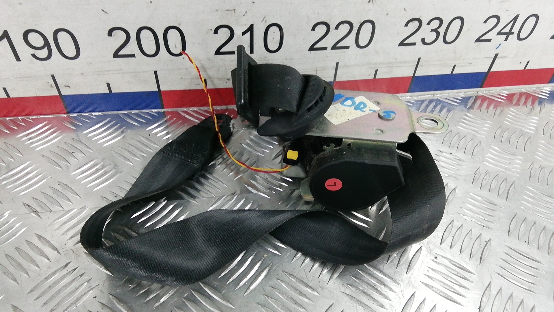 Ремень безопасности с пиропатроном