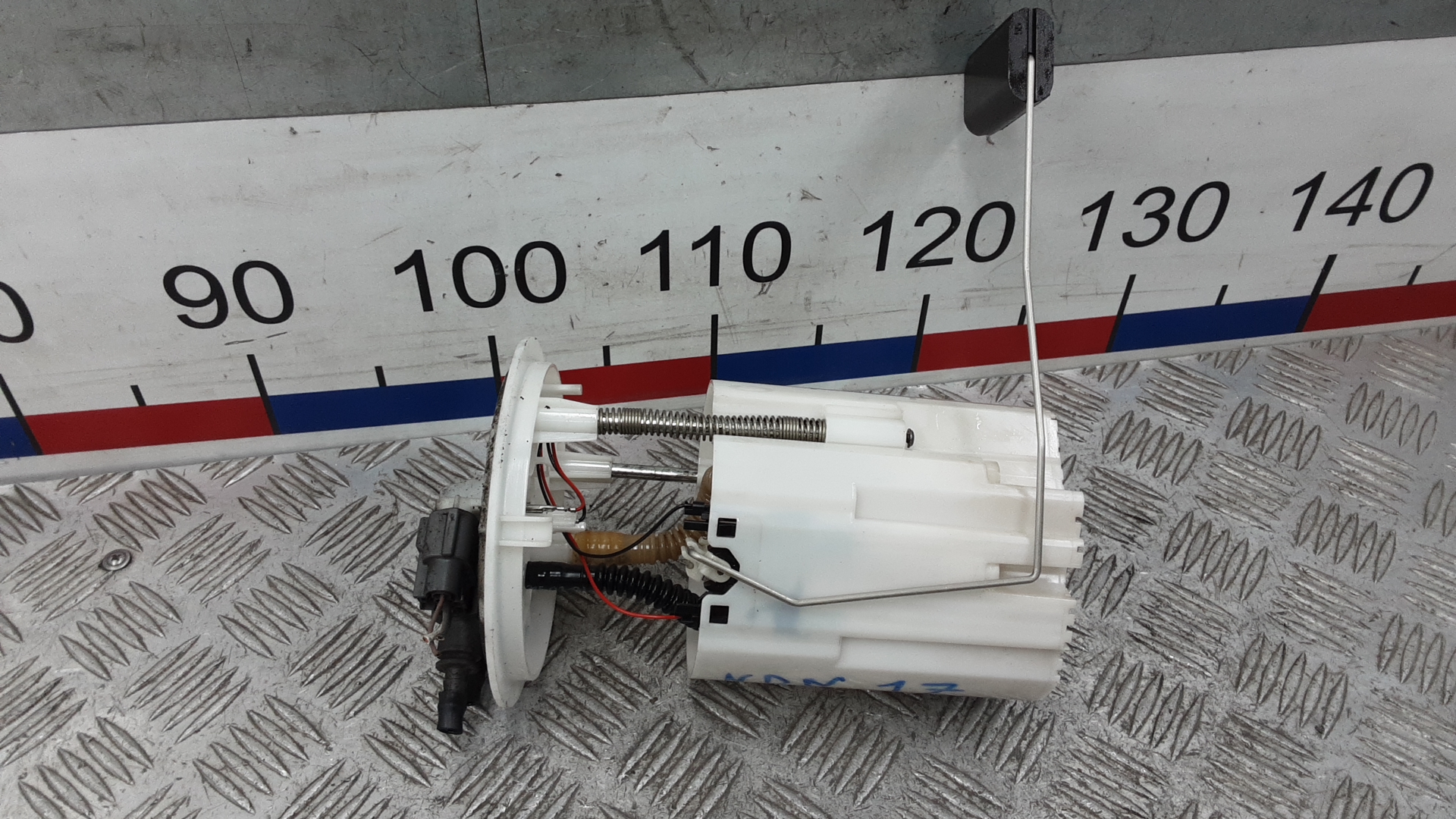 Насос топливный электрический