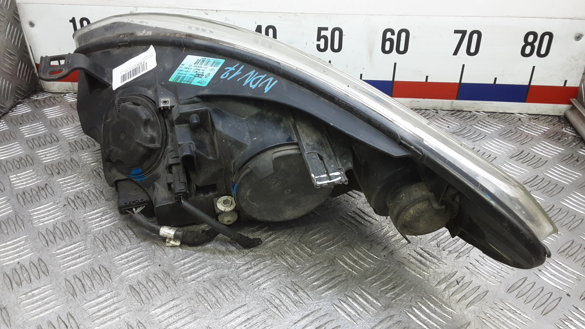 Фара правая