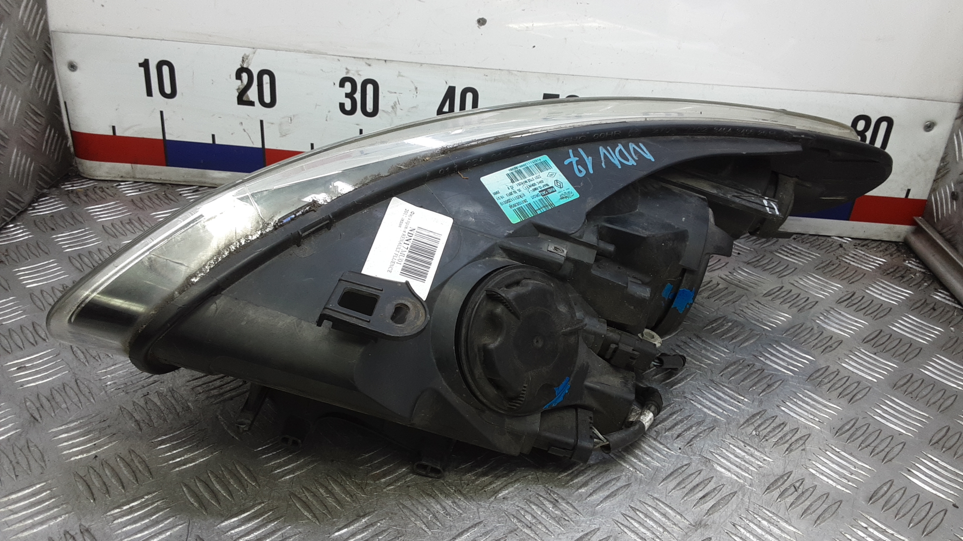 Фара правая