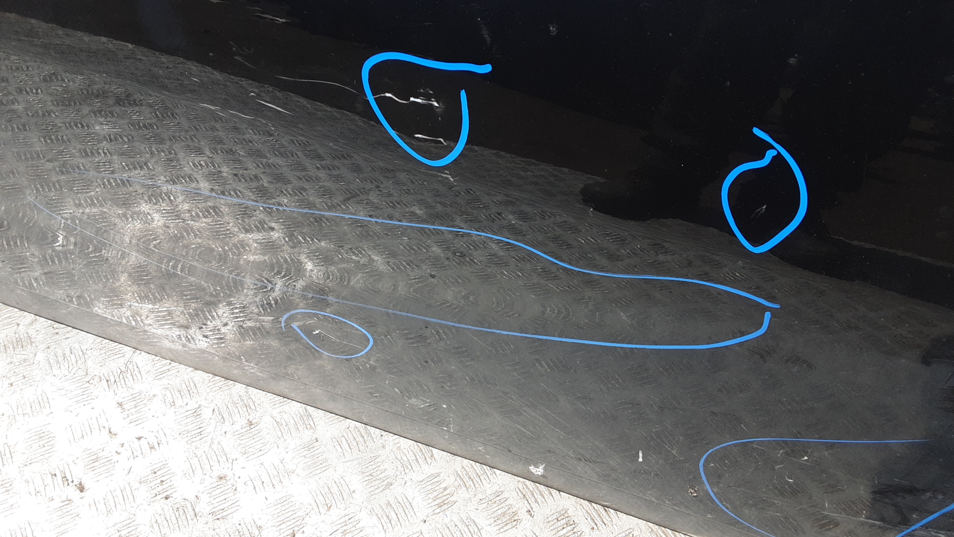 Дверь передняя правая