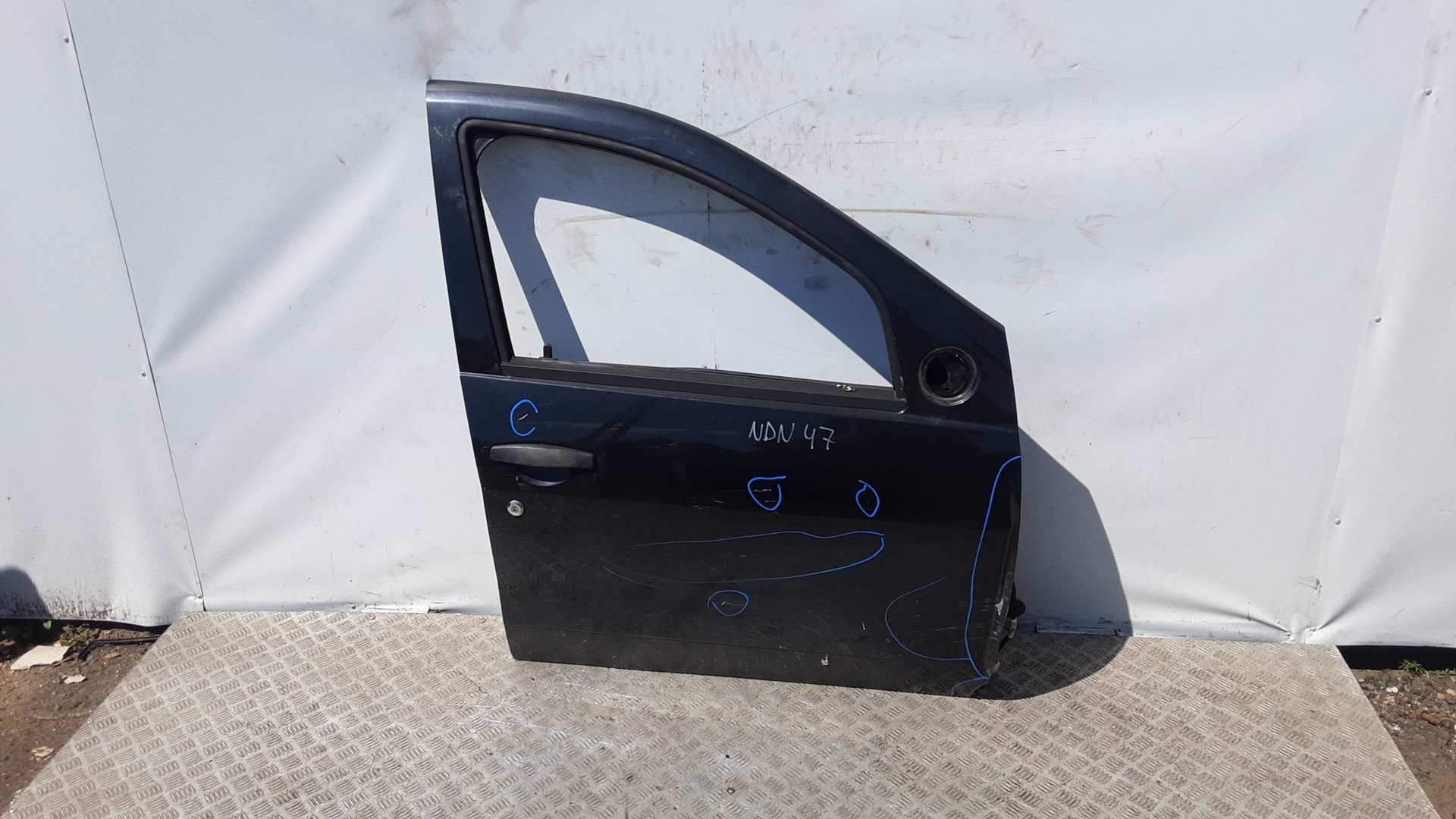 Дверь передняя правая