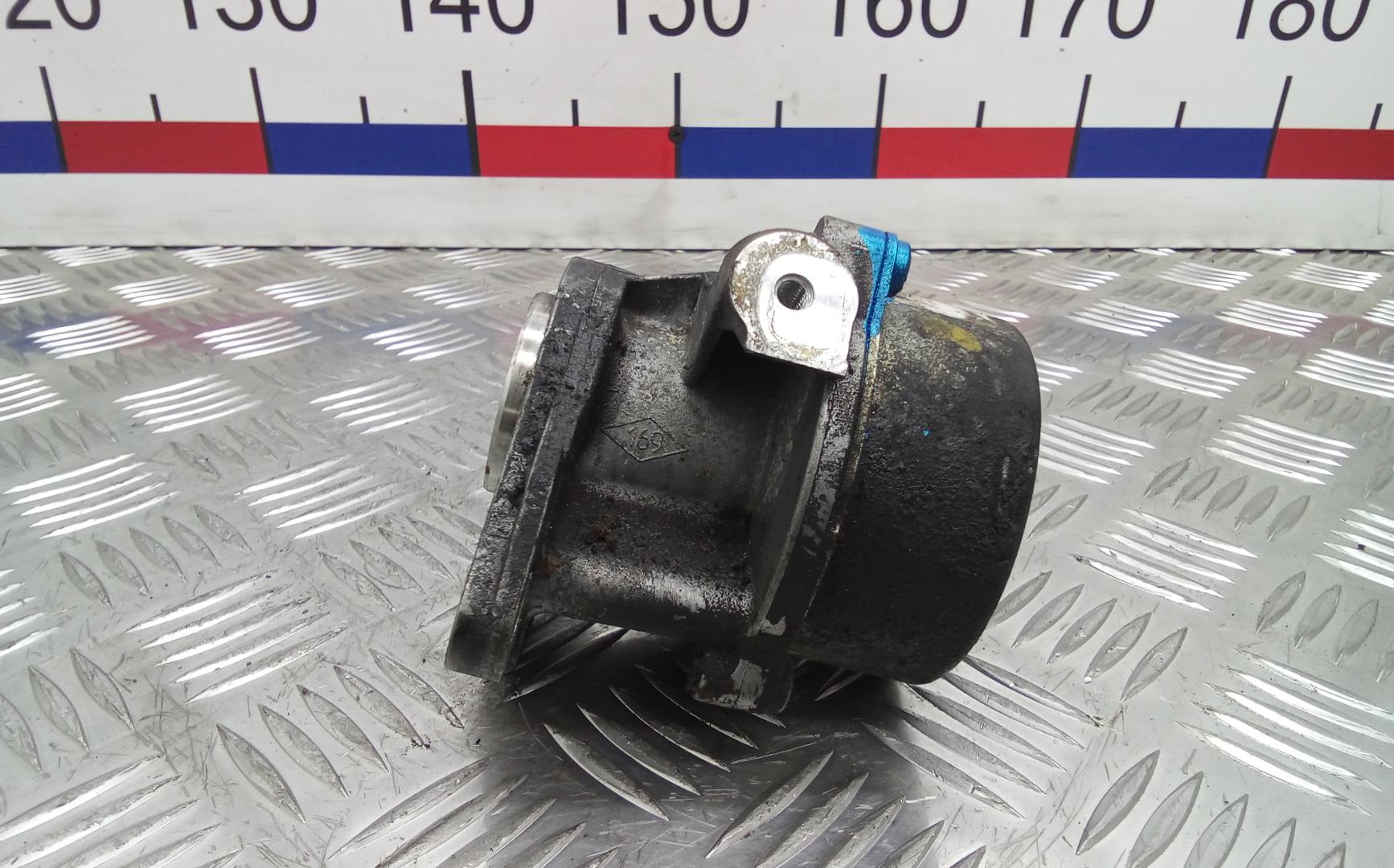 Насос вакуумный