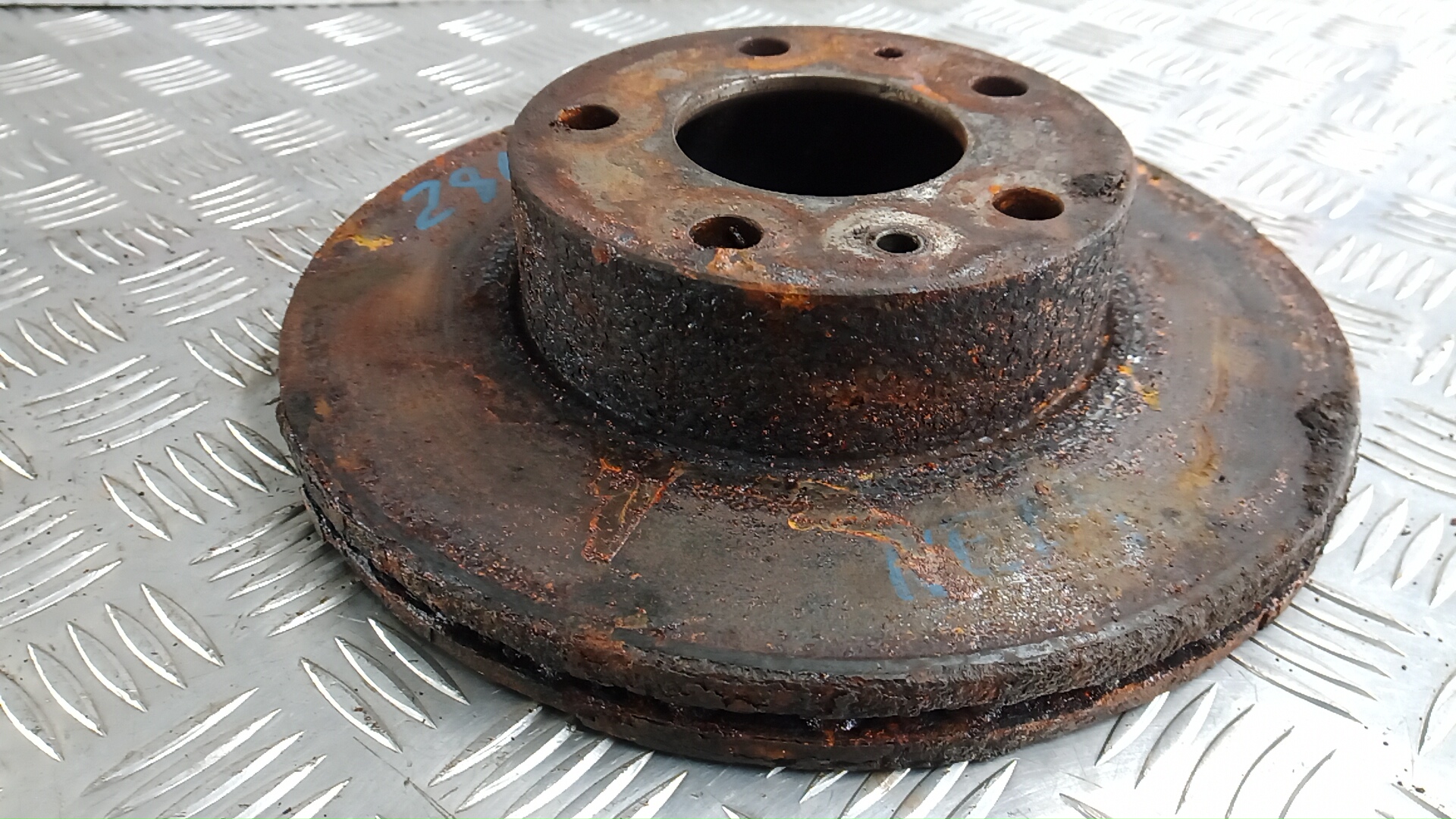 Диск тормозной передний вентилируемый