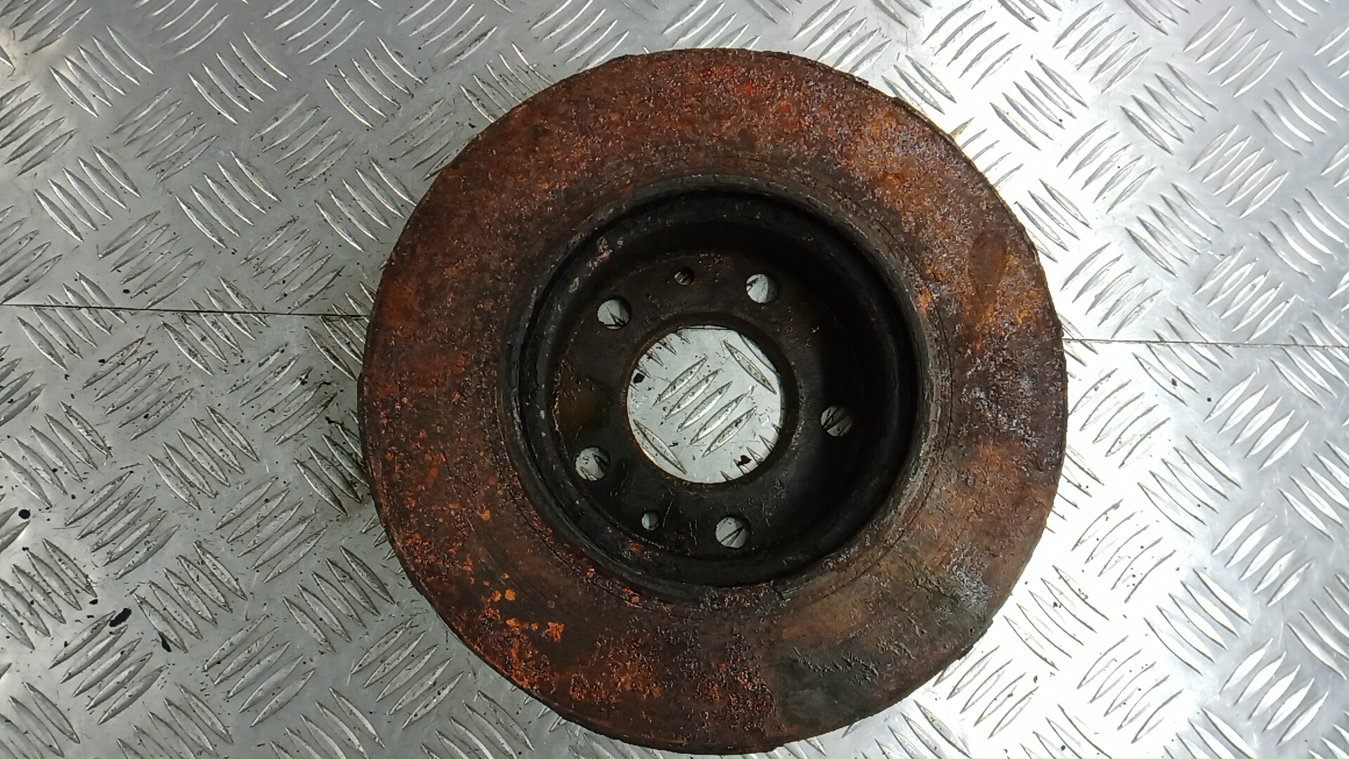 Диск тормозной передний вентилируемый