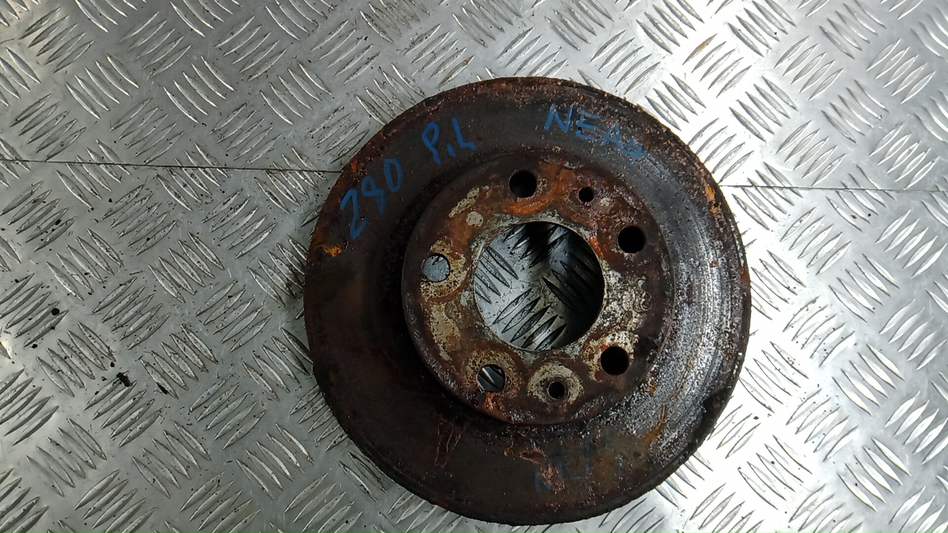 Диск тормозной передний вентилируемый