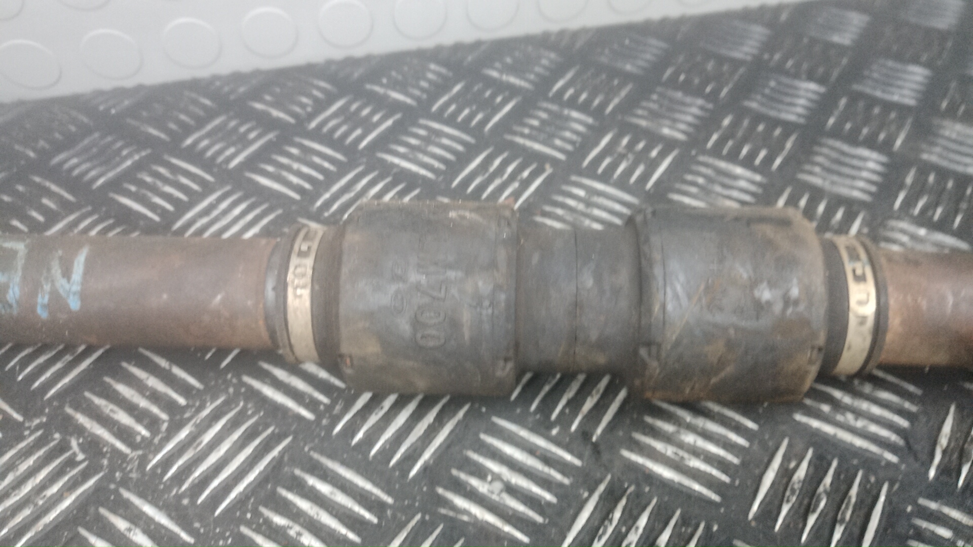 Полуось передняя правая