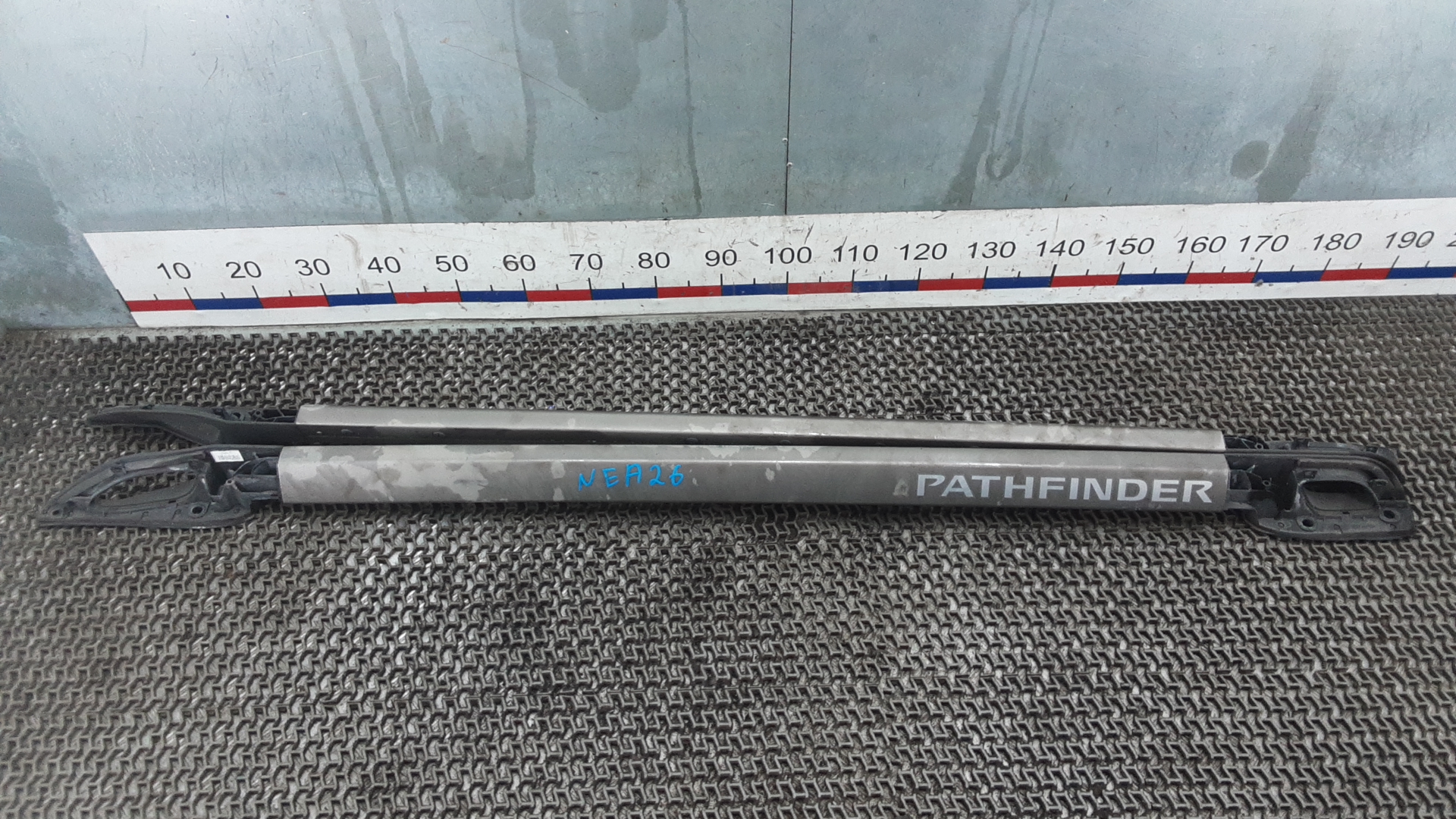 Рейлинги (релинг) к-кт (планки на крышу)