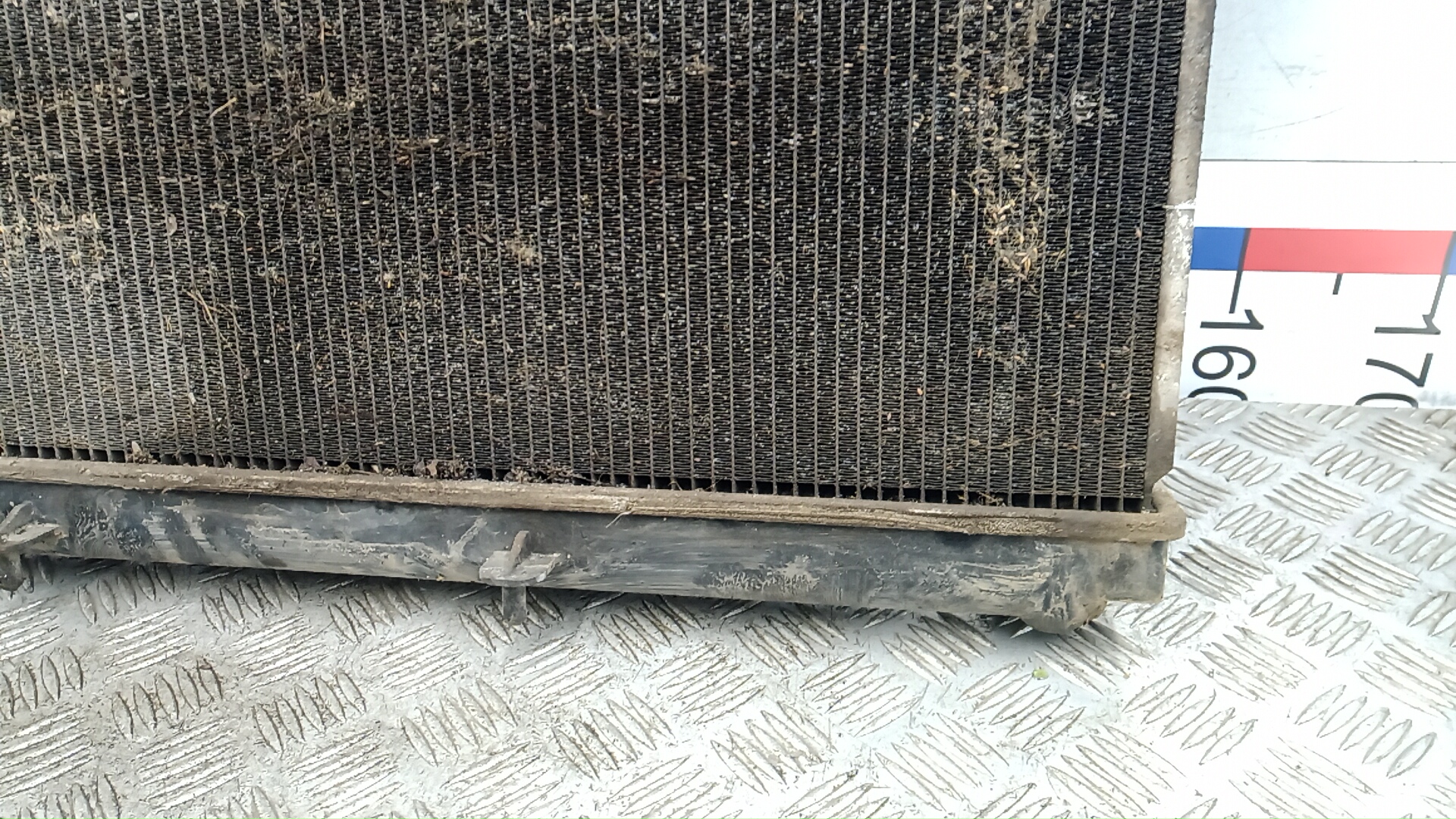 Радиатор охлаждения двигателя основной