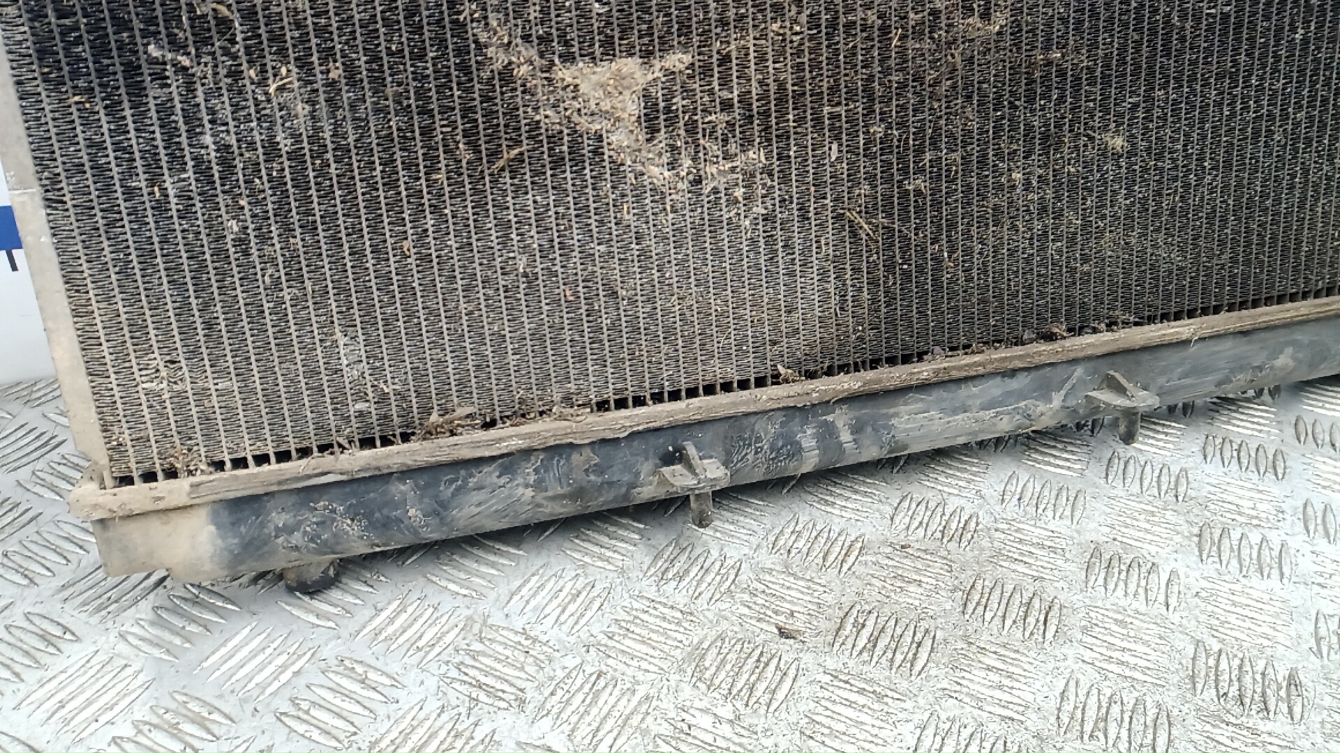 Радиатор охлаждения двигателя основной