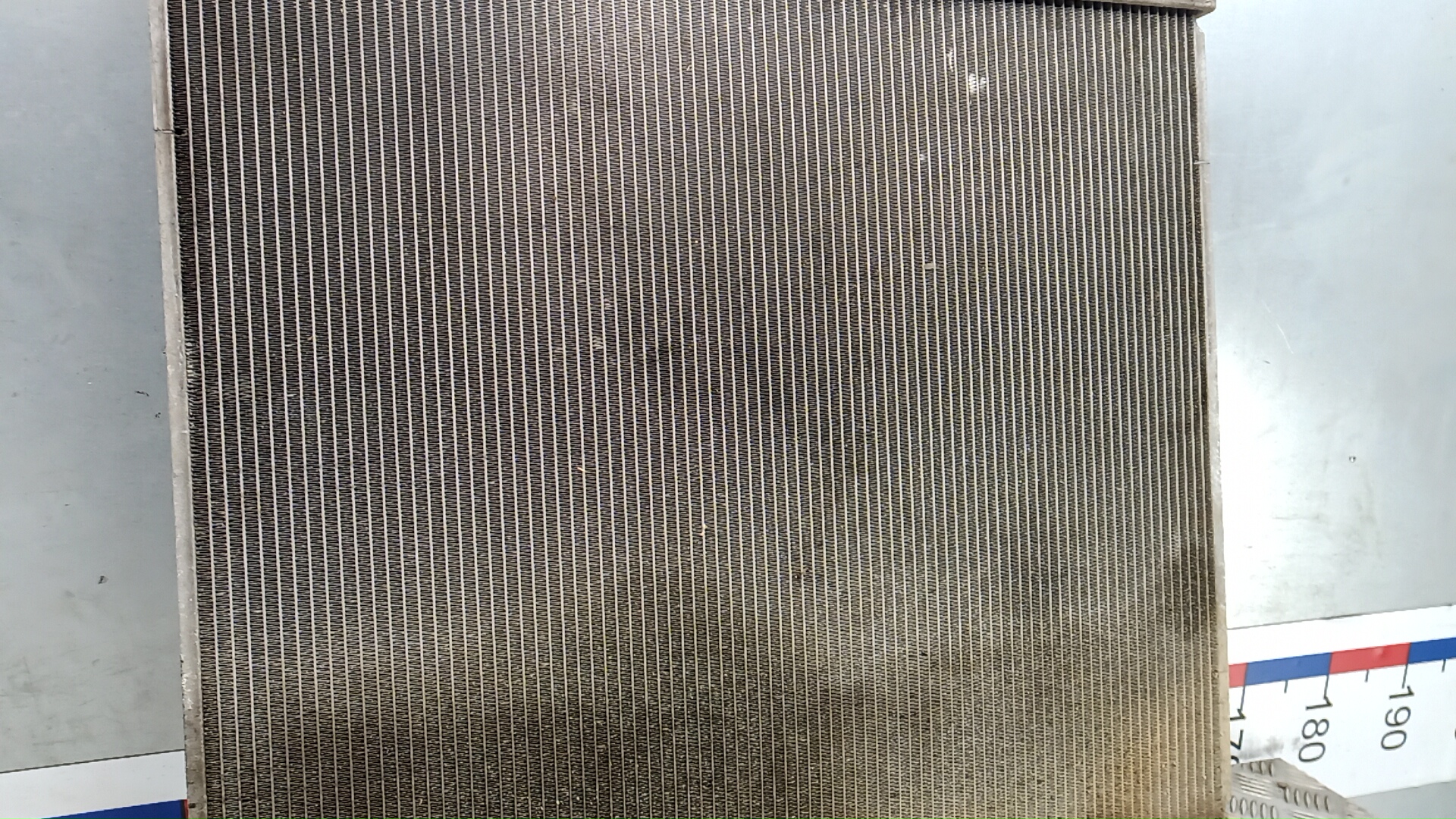 Радиатор охлаждения двигателя основной