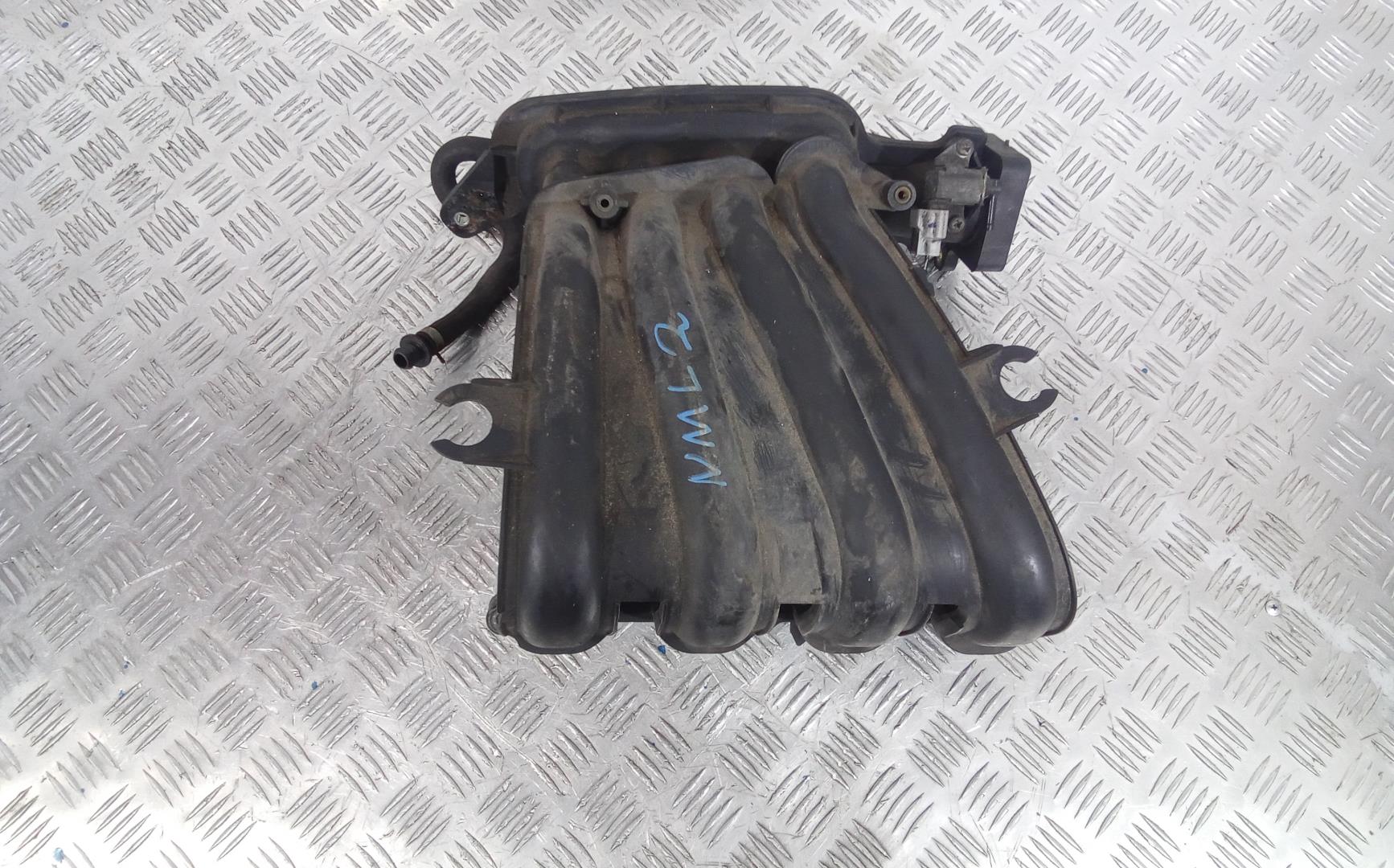 Коллектор впускной