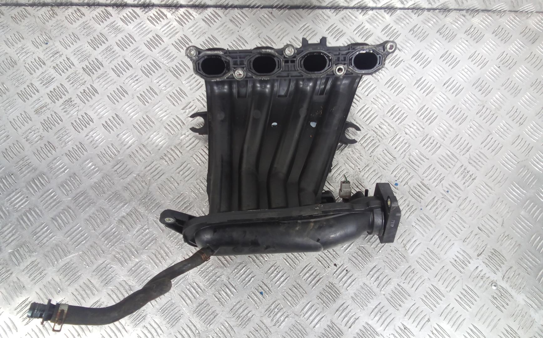 Коллектор впускной