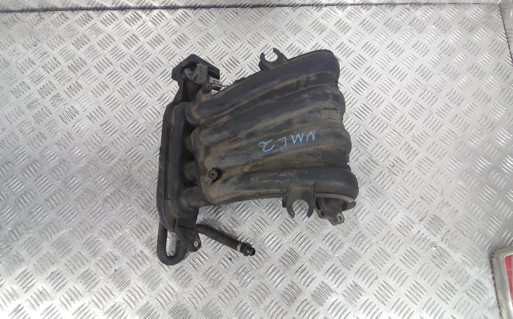 Коллектор впускной