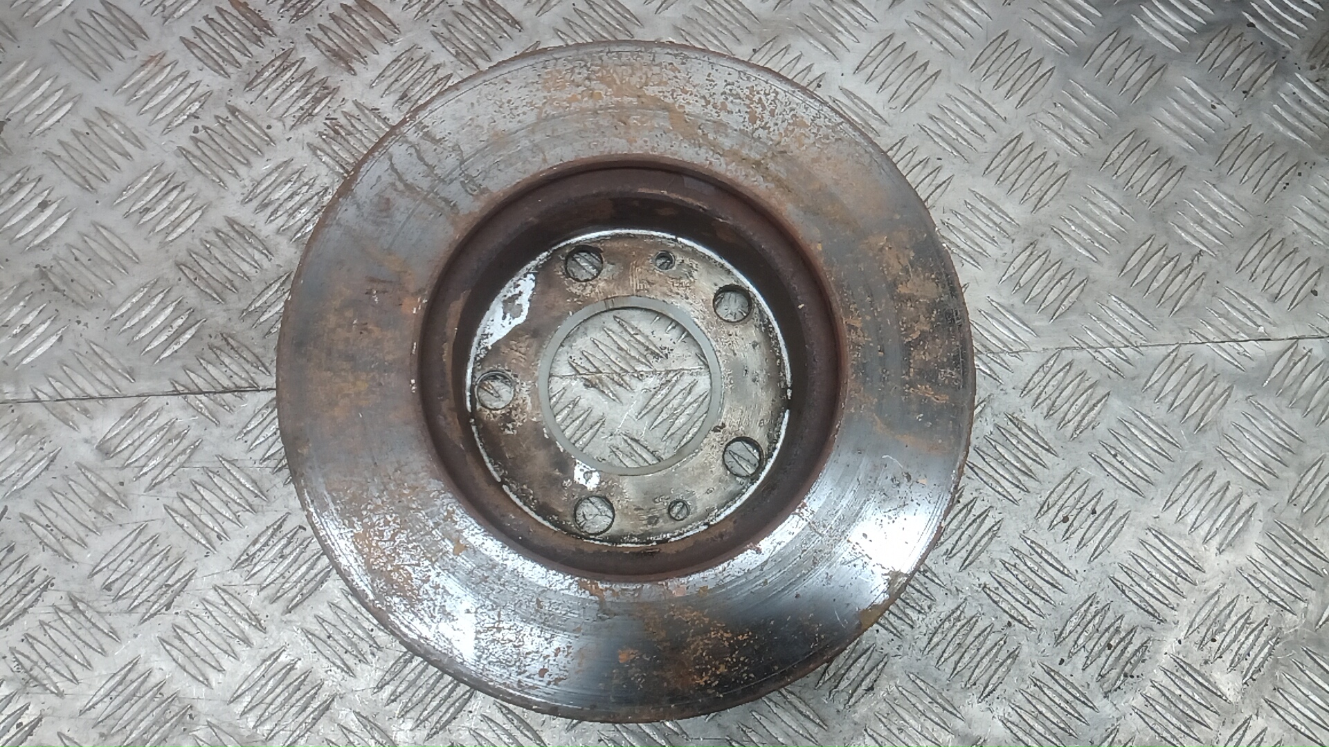 Диск тормозной передний вентилируемый