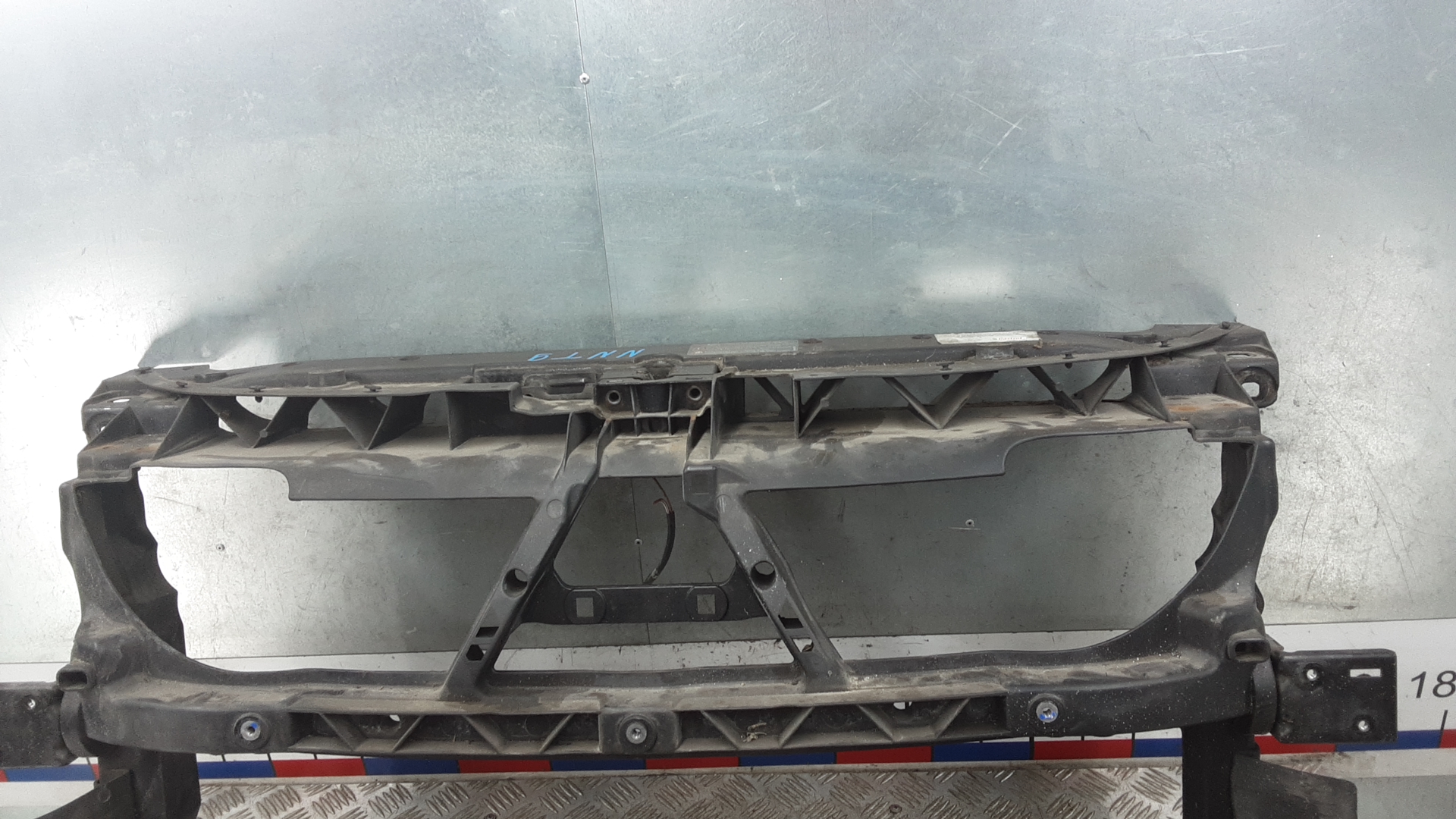 Панель передняя (телевизор)