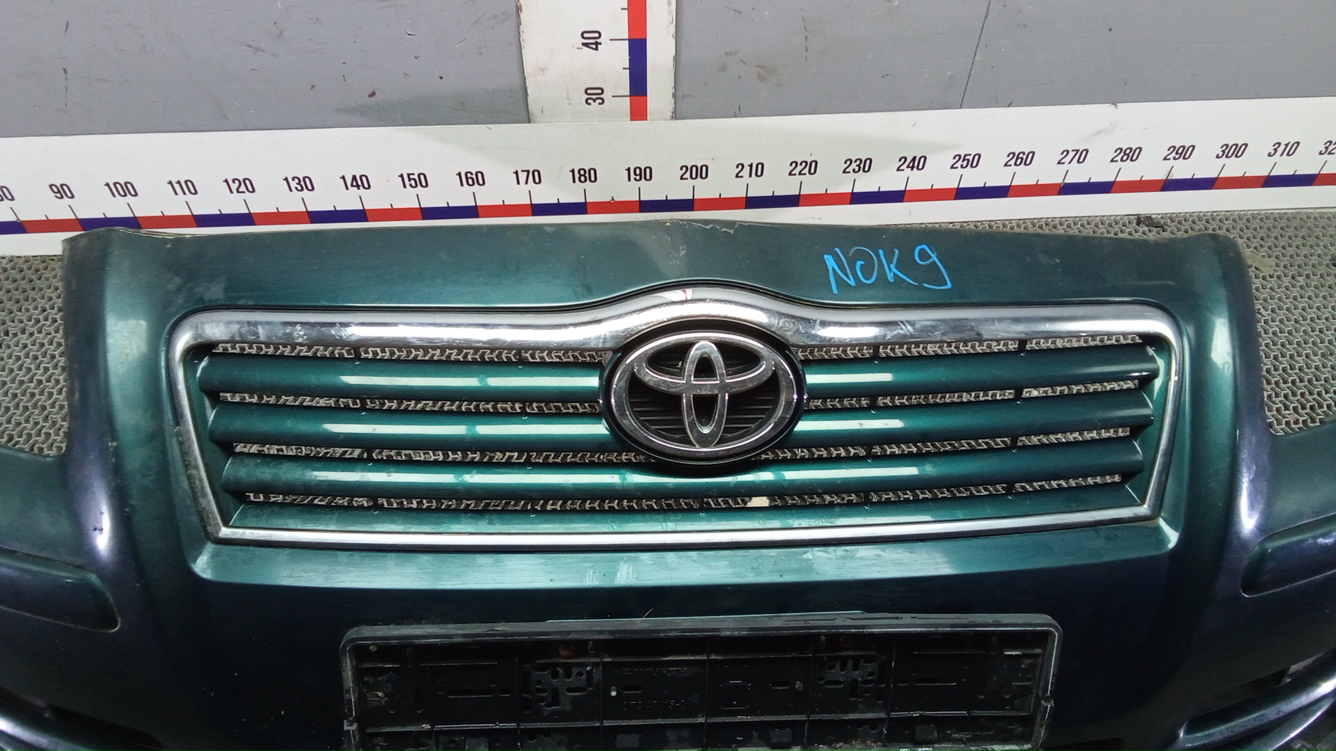 Бампер передний