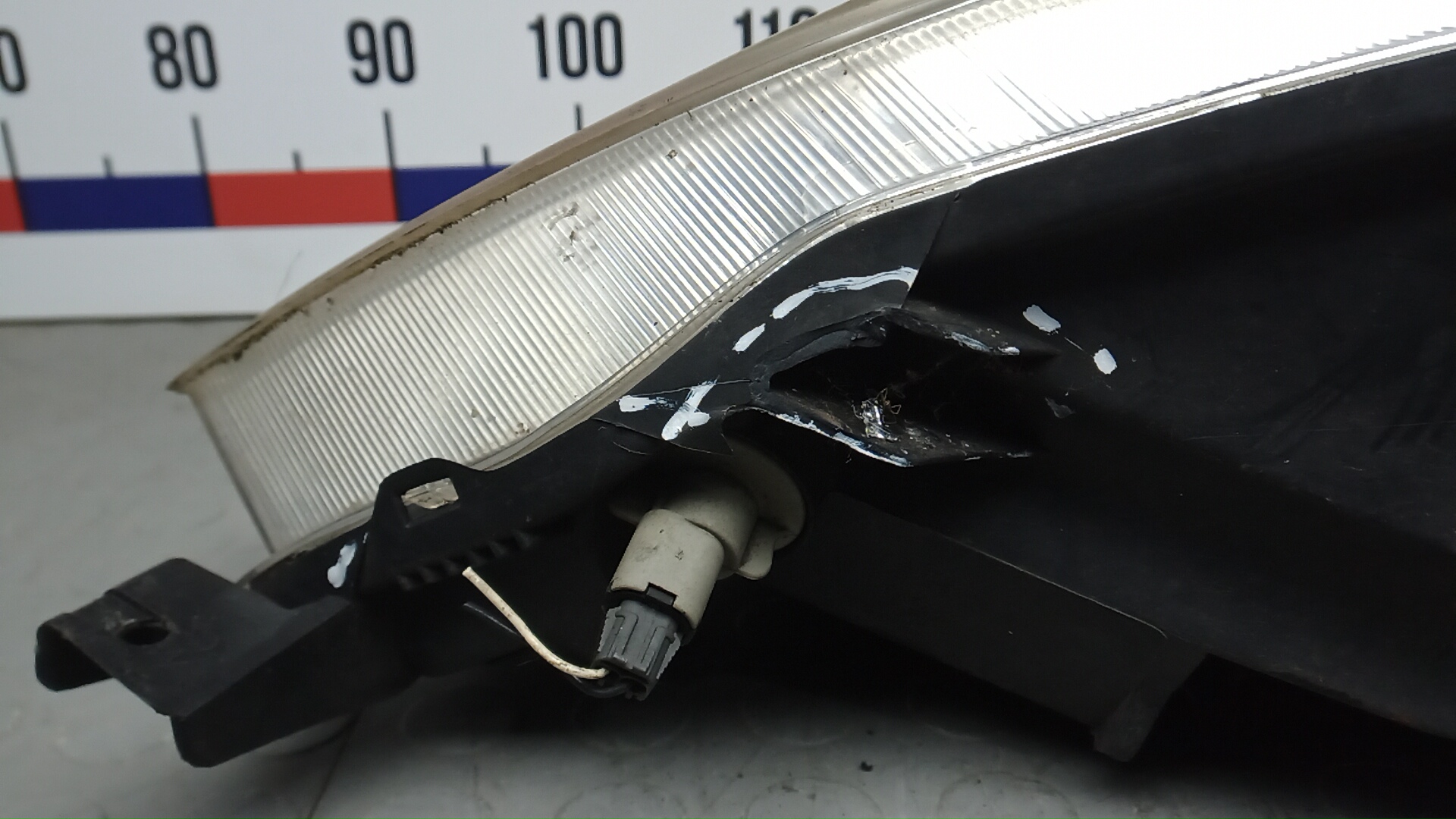 Фара правая