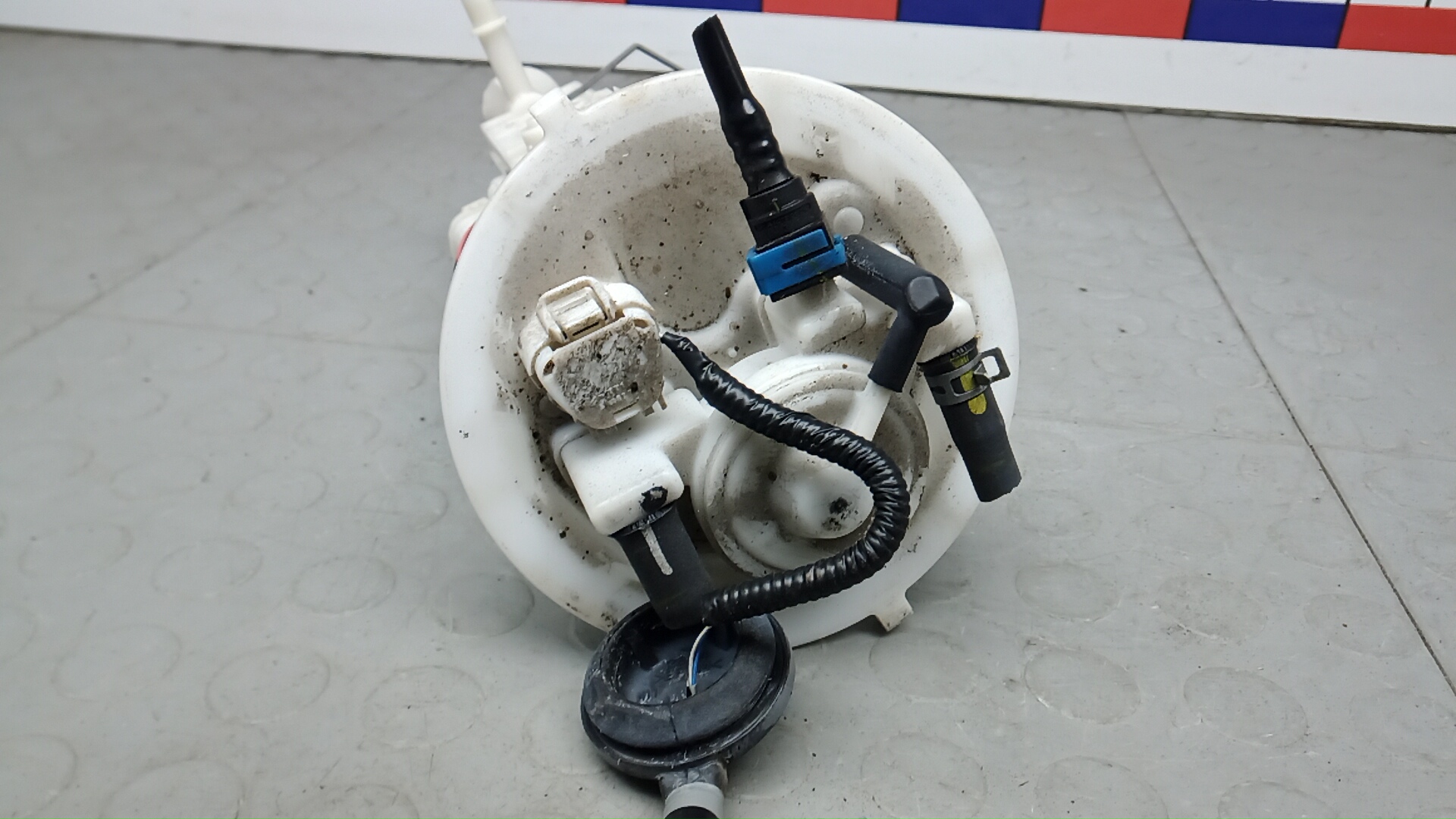 Насос топливный электрический