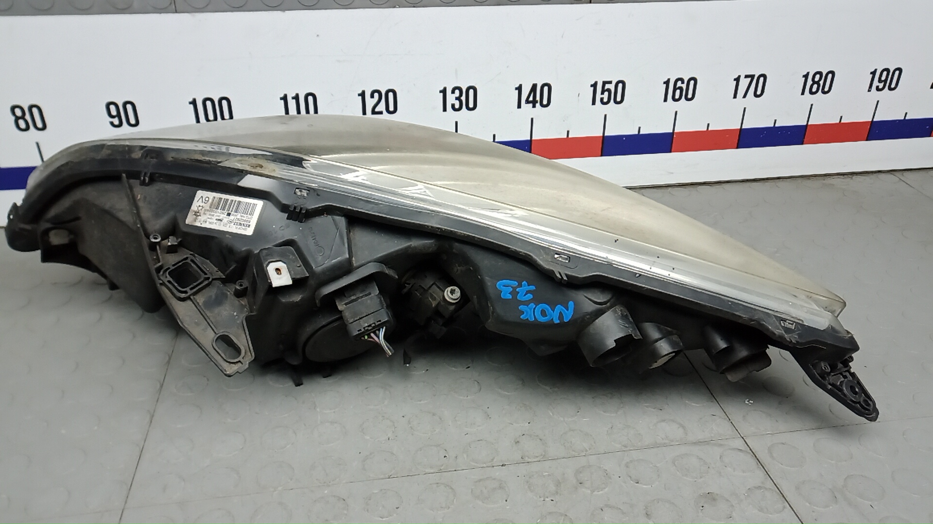 Фара правая