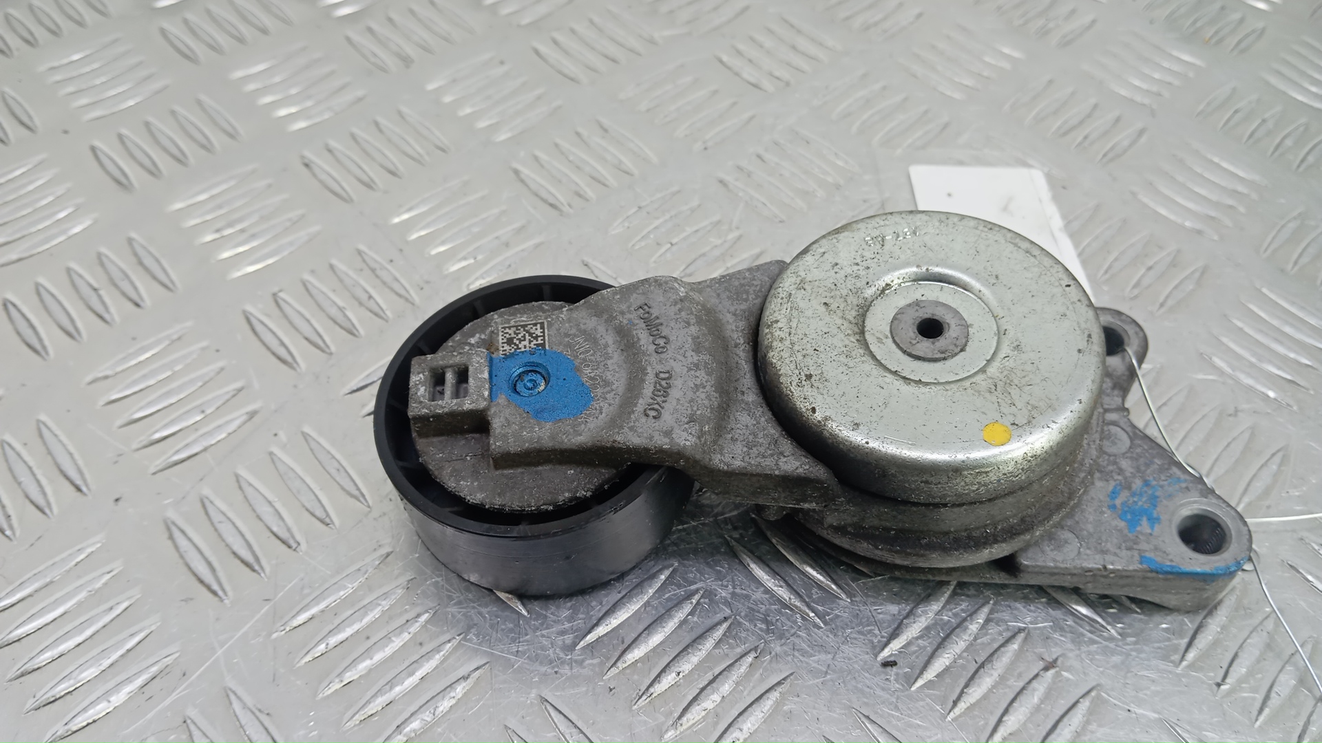 Натяжитель ремня