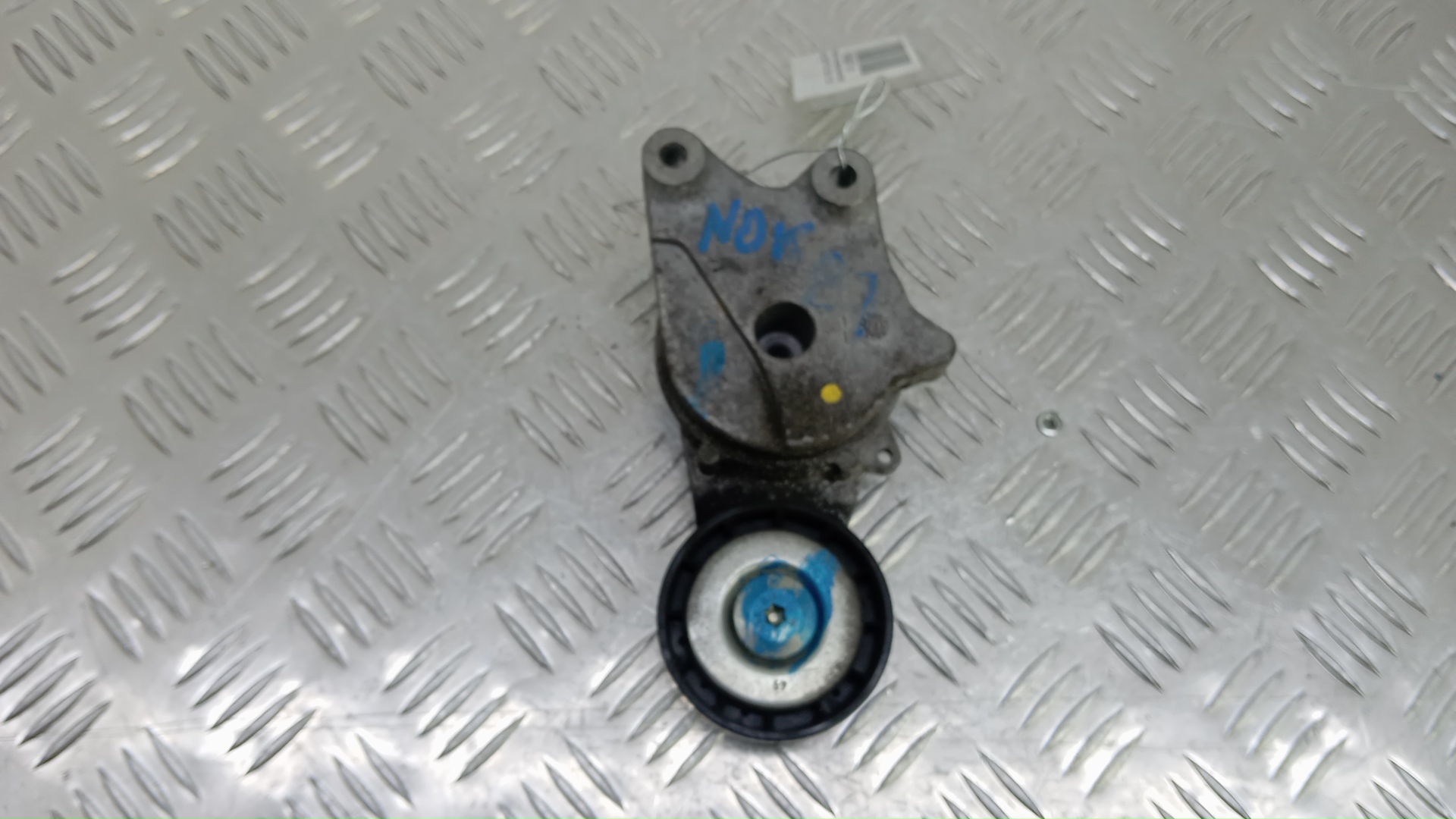 Натяжитель ремня