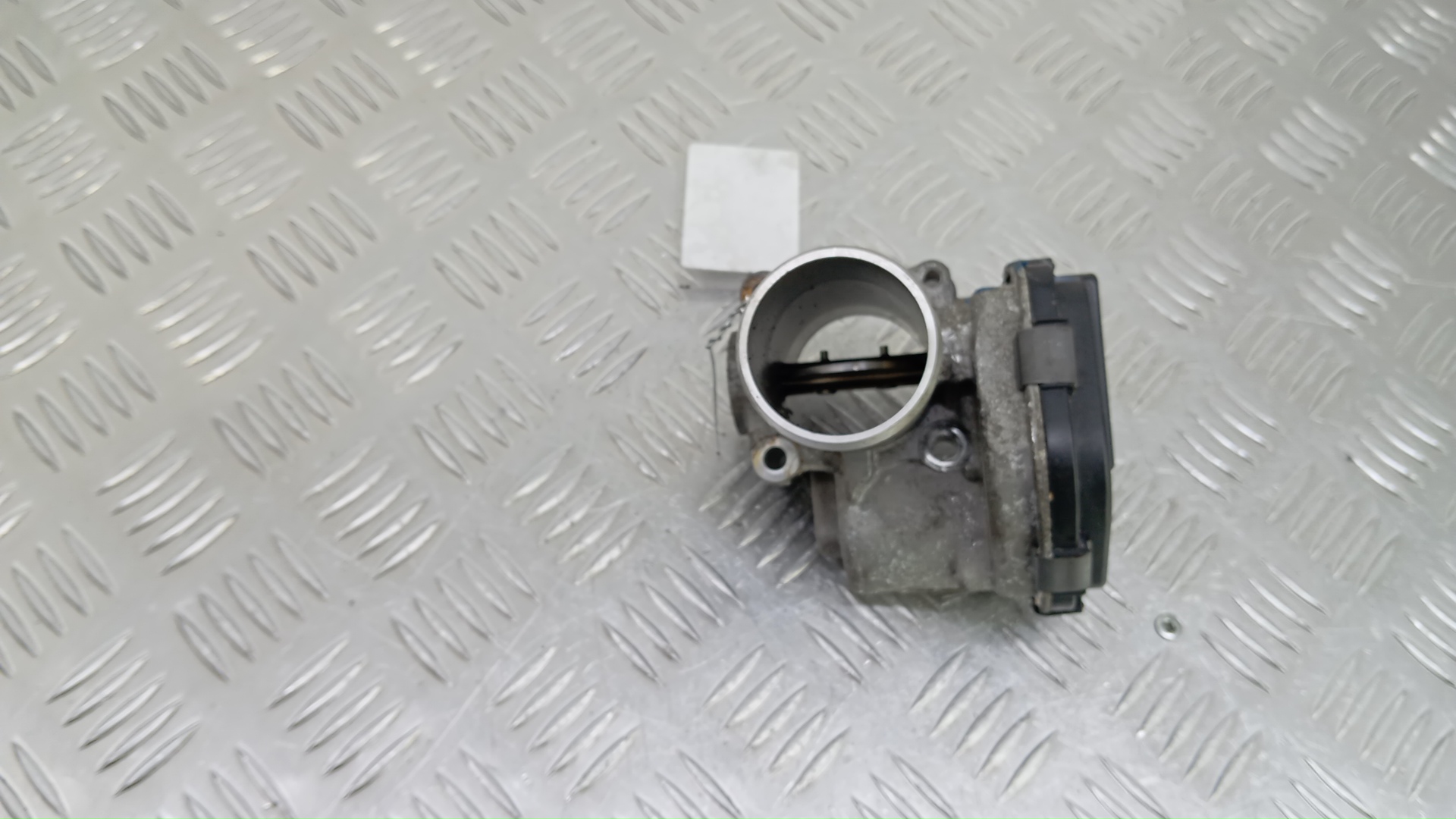 Заслонка дроссельная электрическая