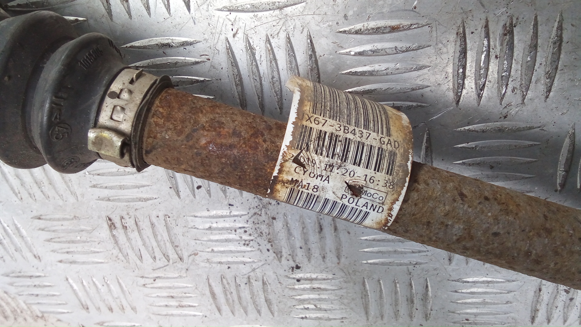 Полуось передняя левая