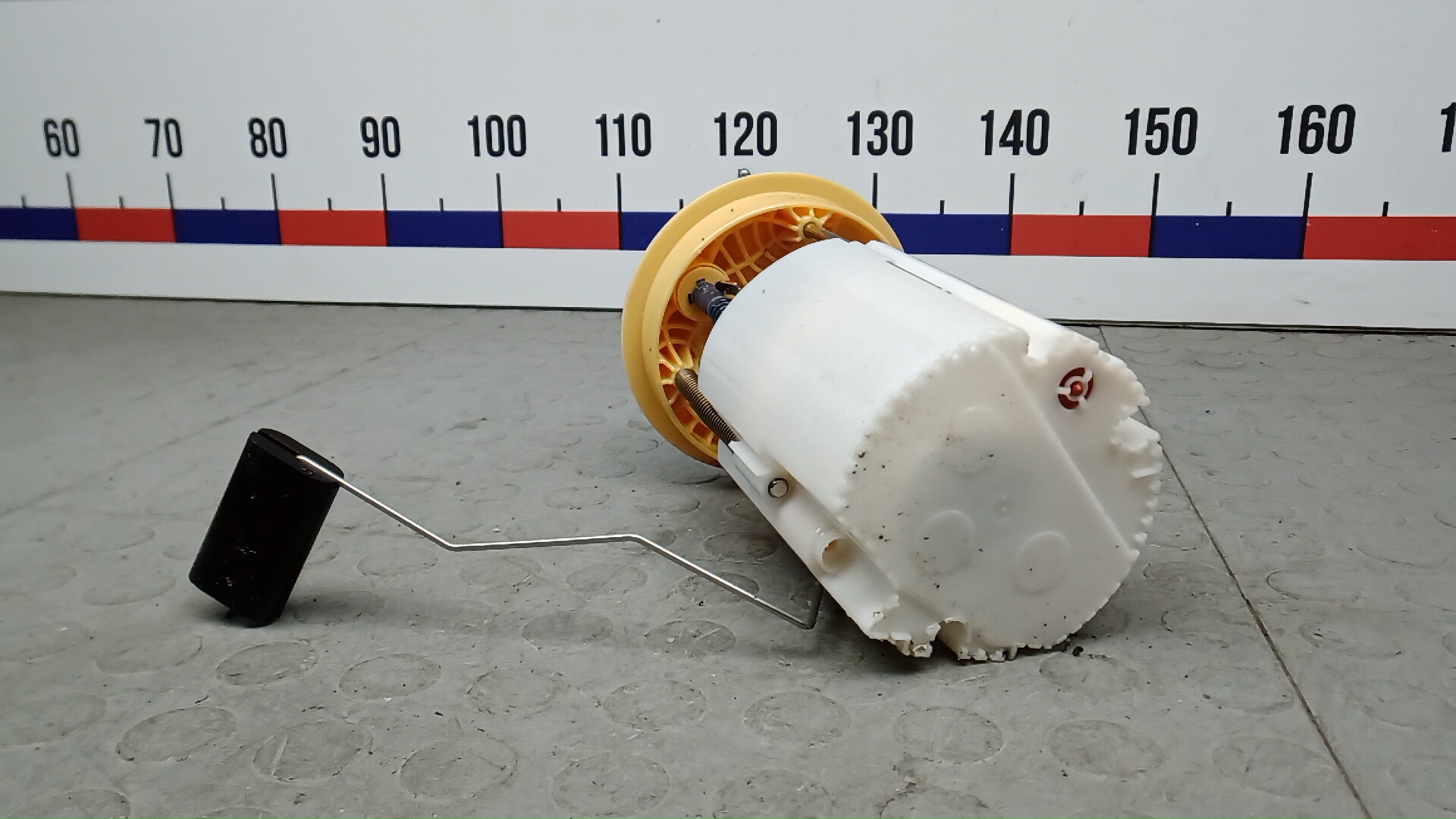 Насос топливный электрический