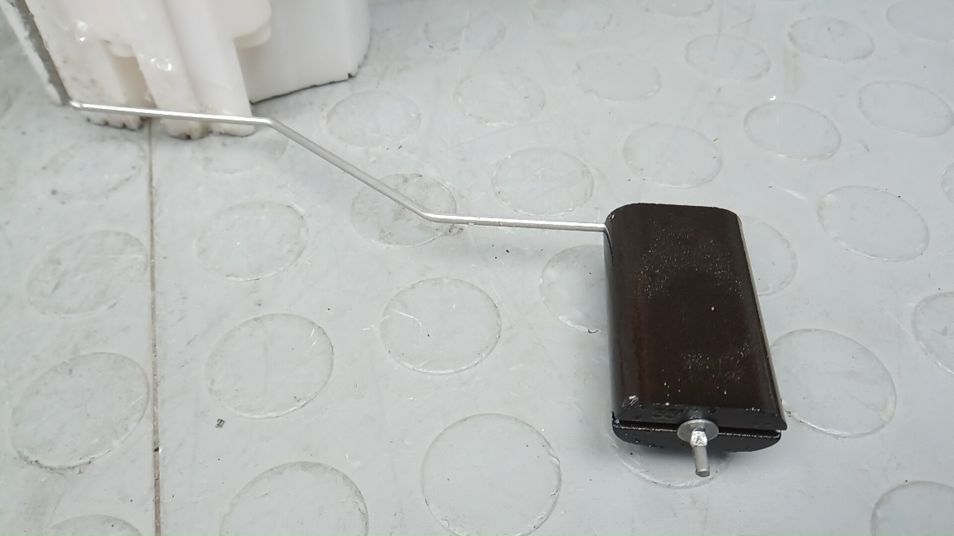 Насос топливный электрический