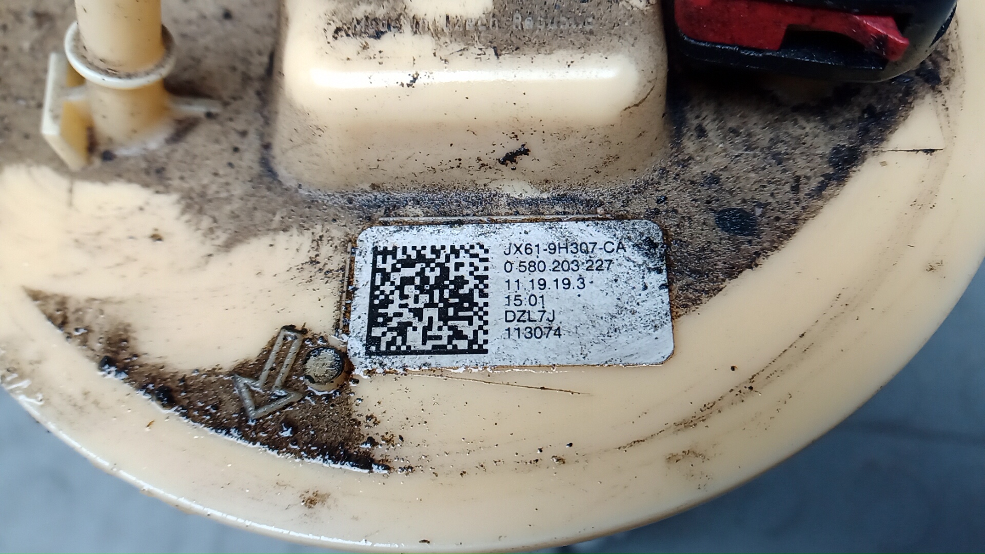 Насос топливный электрический