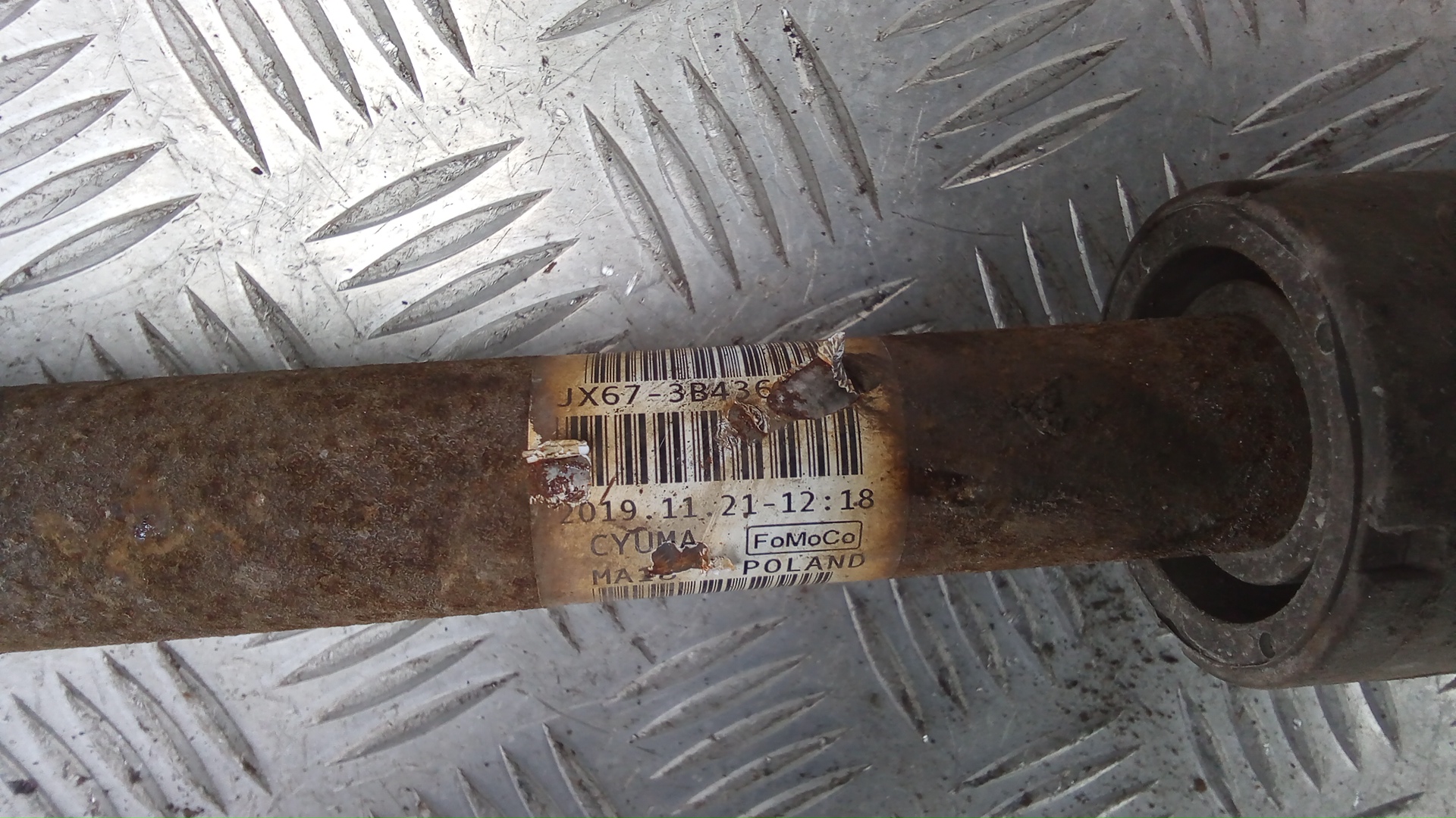 Полуось передняя правая