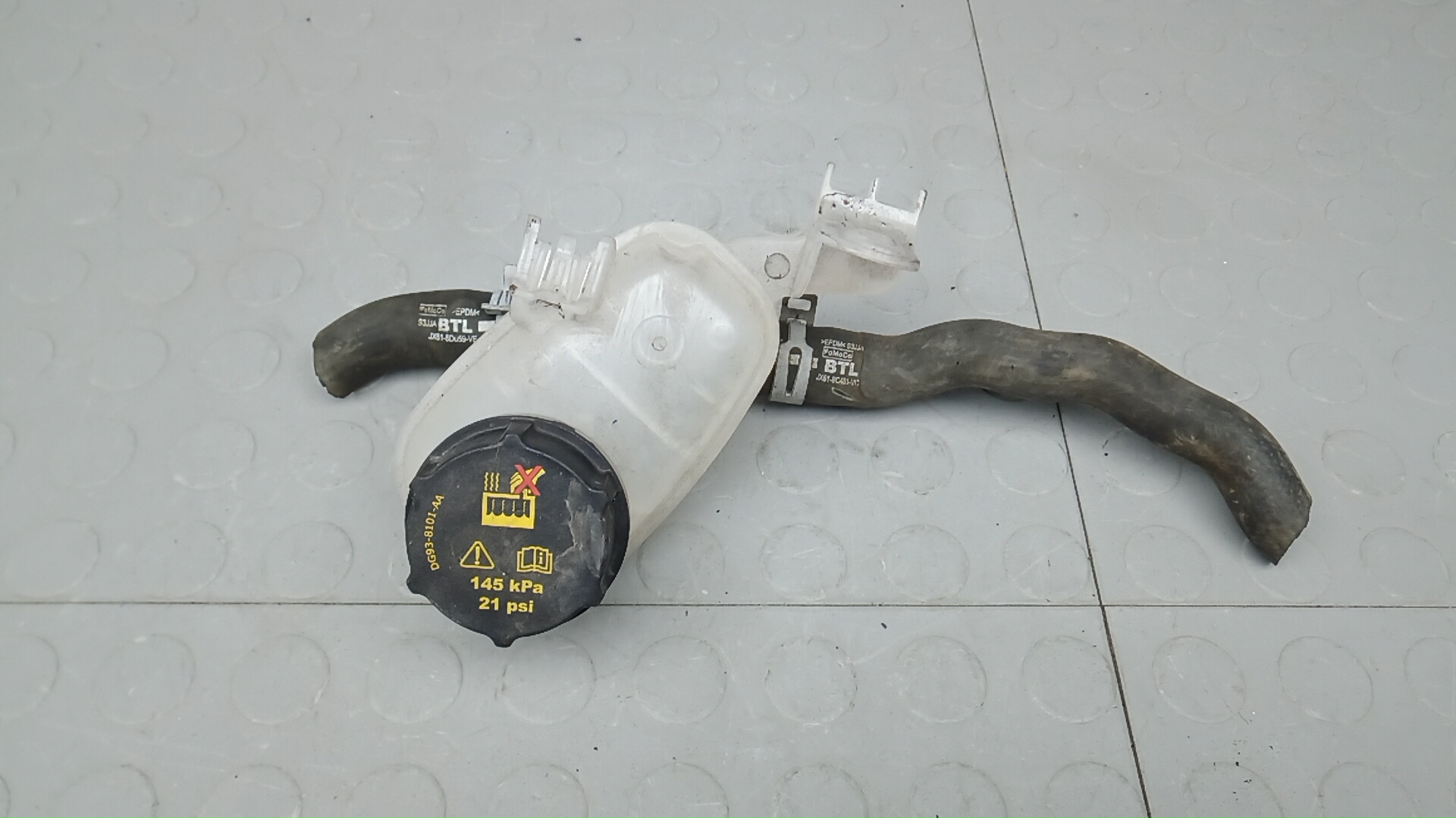 Бачок расширительный