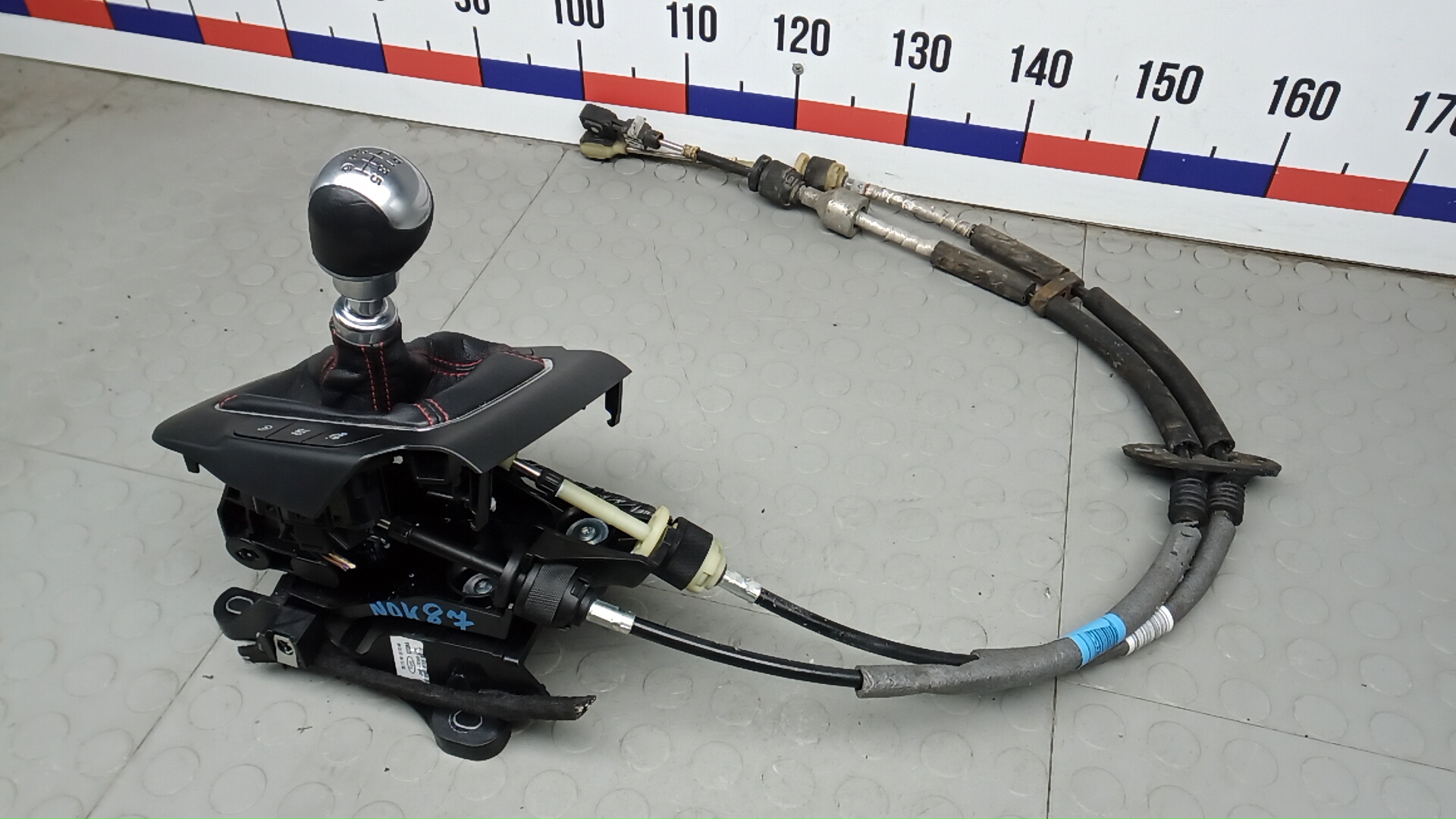 Кулиса МКПП / АКПП