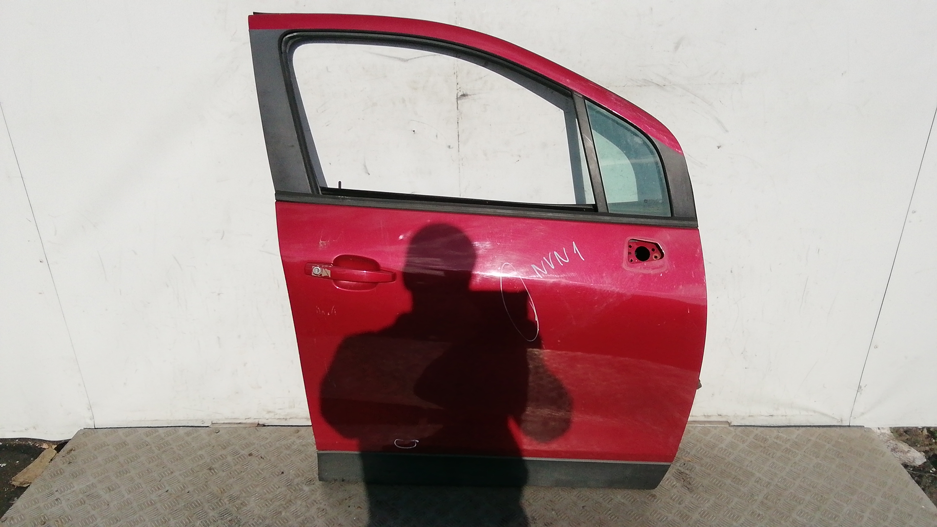 Дверь передняя правая